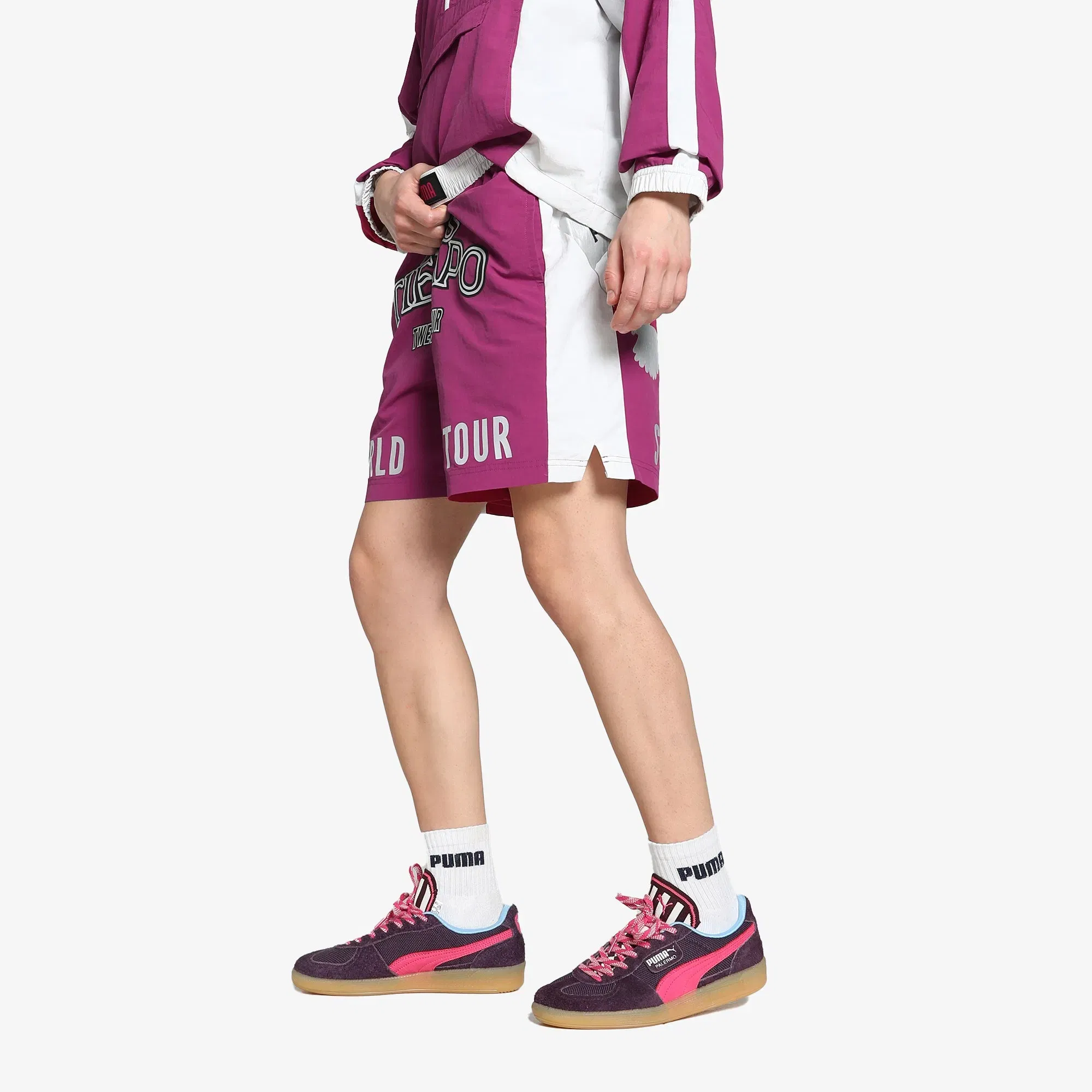 PUMA MAS TIEMPO RELAXED FIT SHORTS { MAGENTA GLEAM