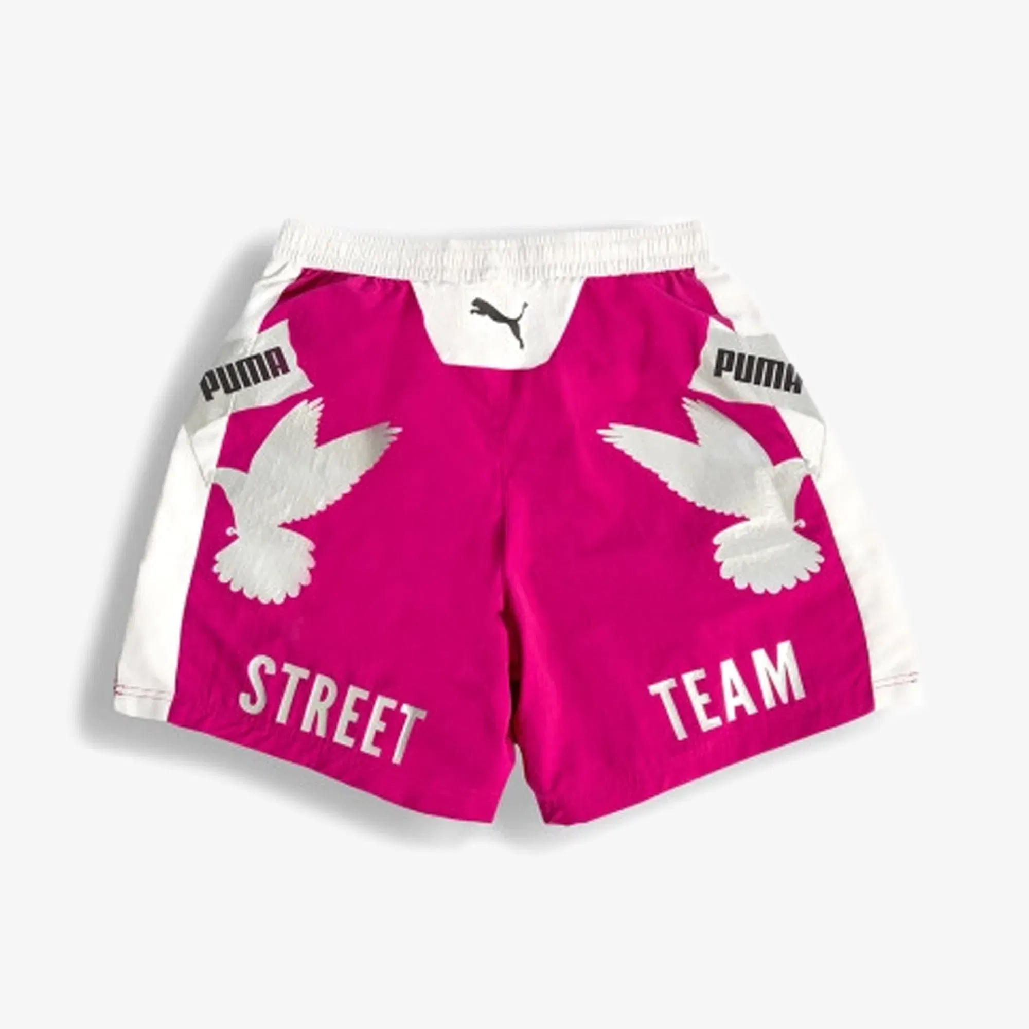 PUMA MAS TIEMPO RELAXED FIT SHORTS { MAGENTA GLEAM