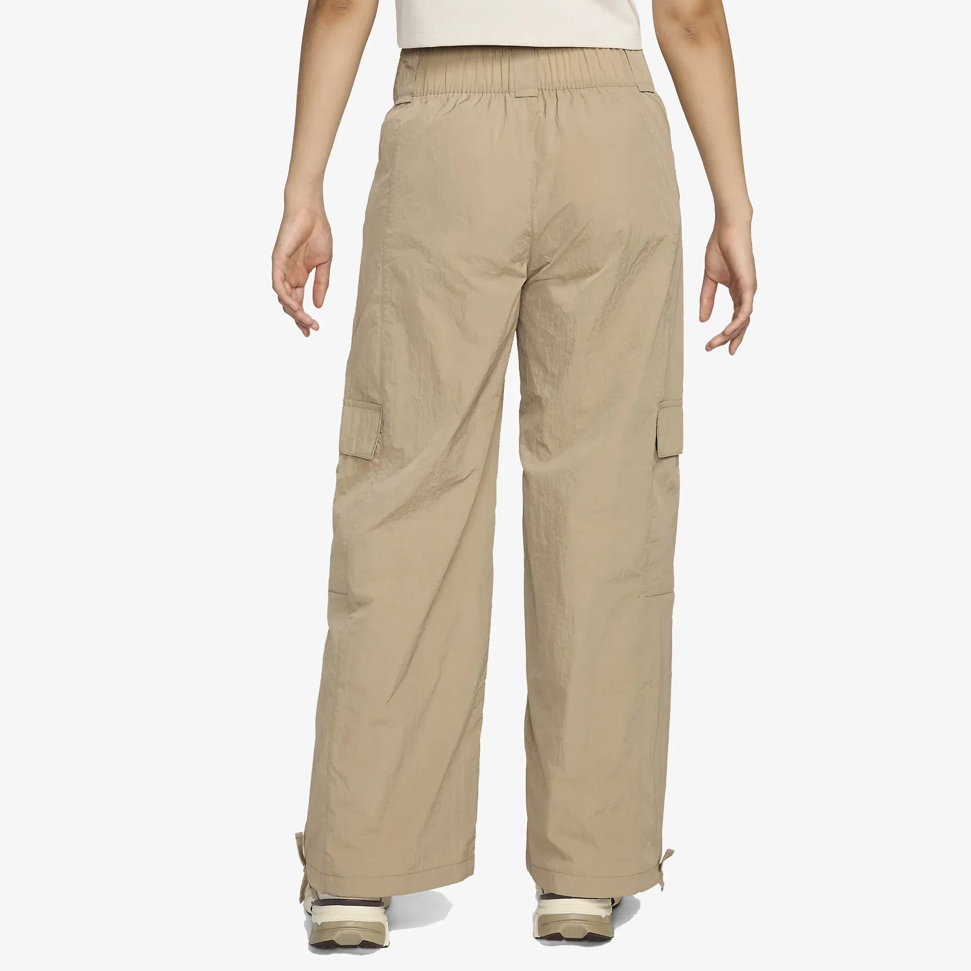 NIKE SPORTSWEAR HIGH- WASTED WOVEN CARGO PANTS { KHAKI/BLACK