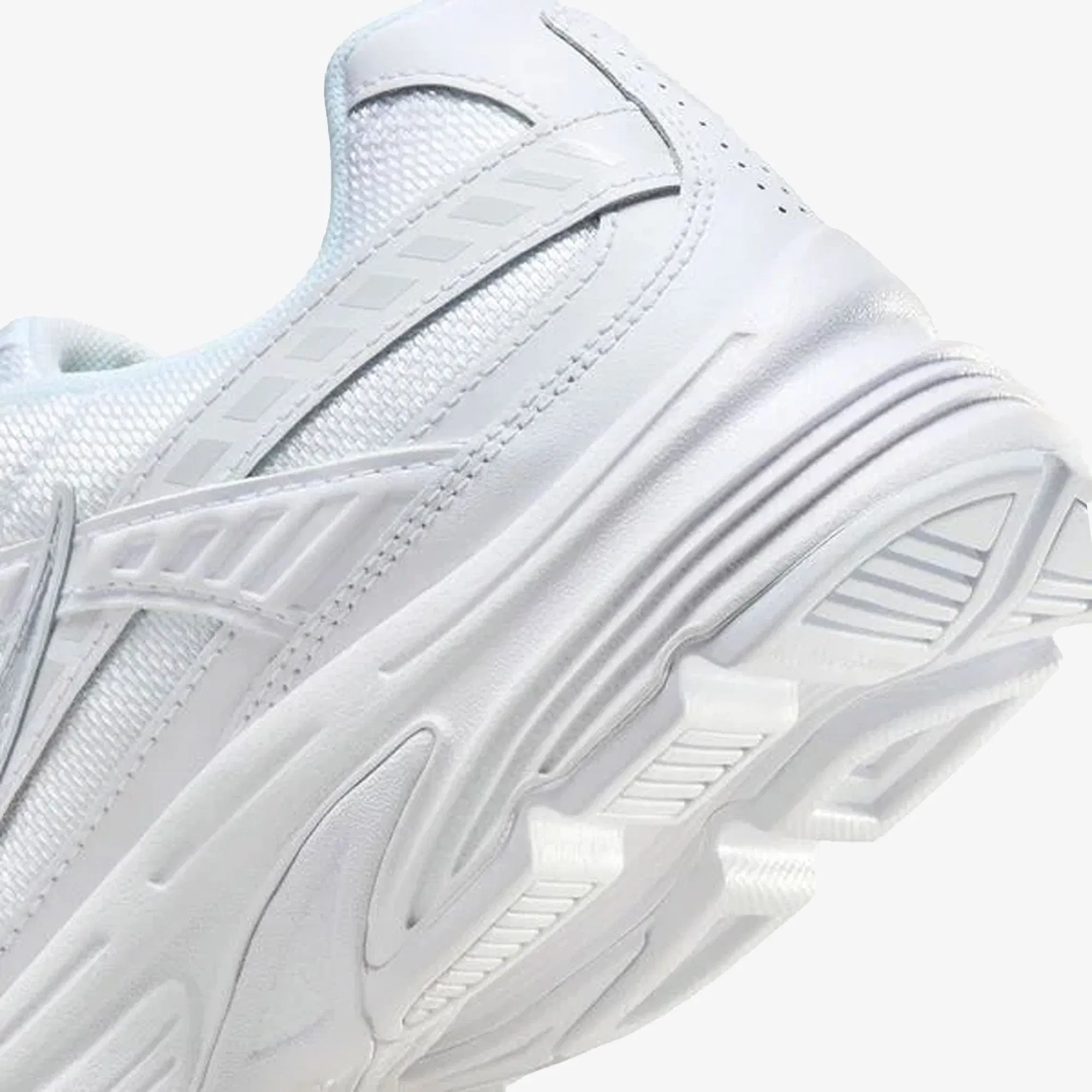 NIKE INITIATOR { WHITE/METALLIC SILVER-PHOTON DUST