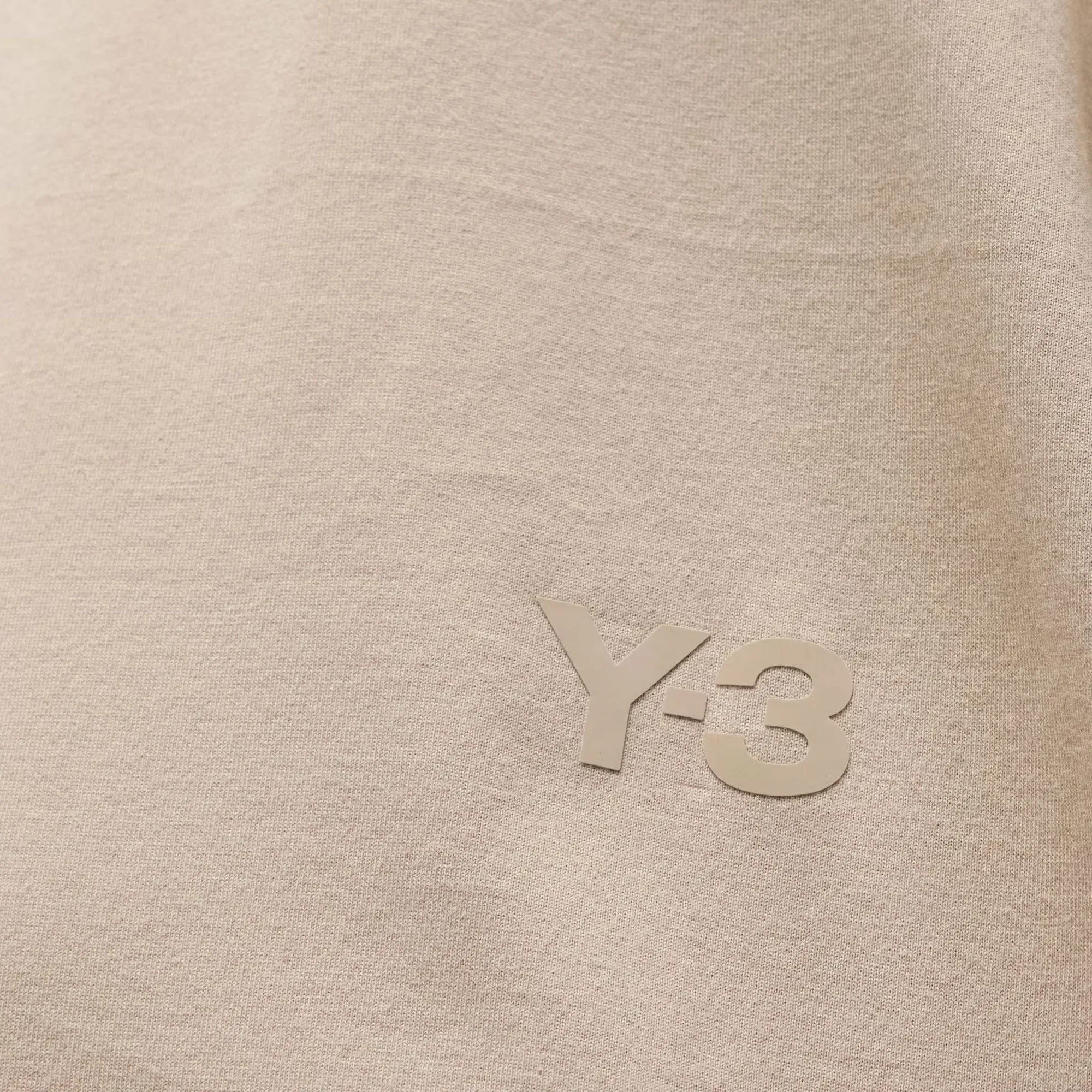 Y-3 BOXY SHORT SLEEVE TEE { CLAY BROWN