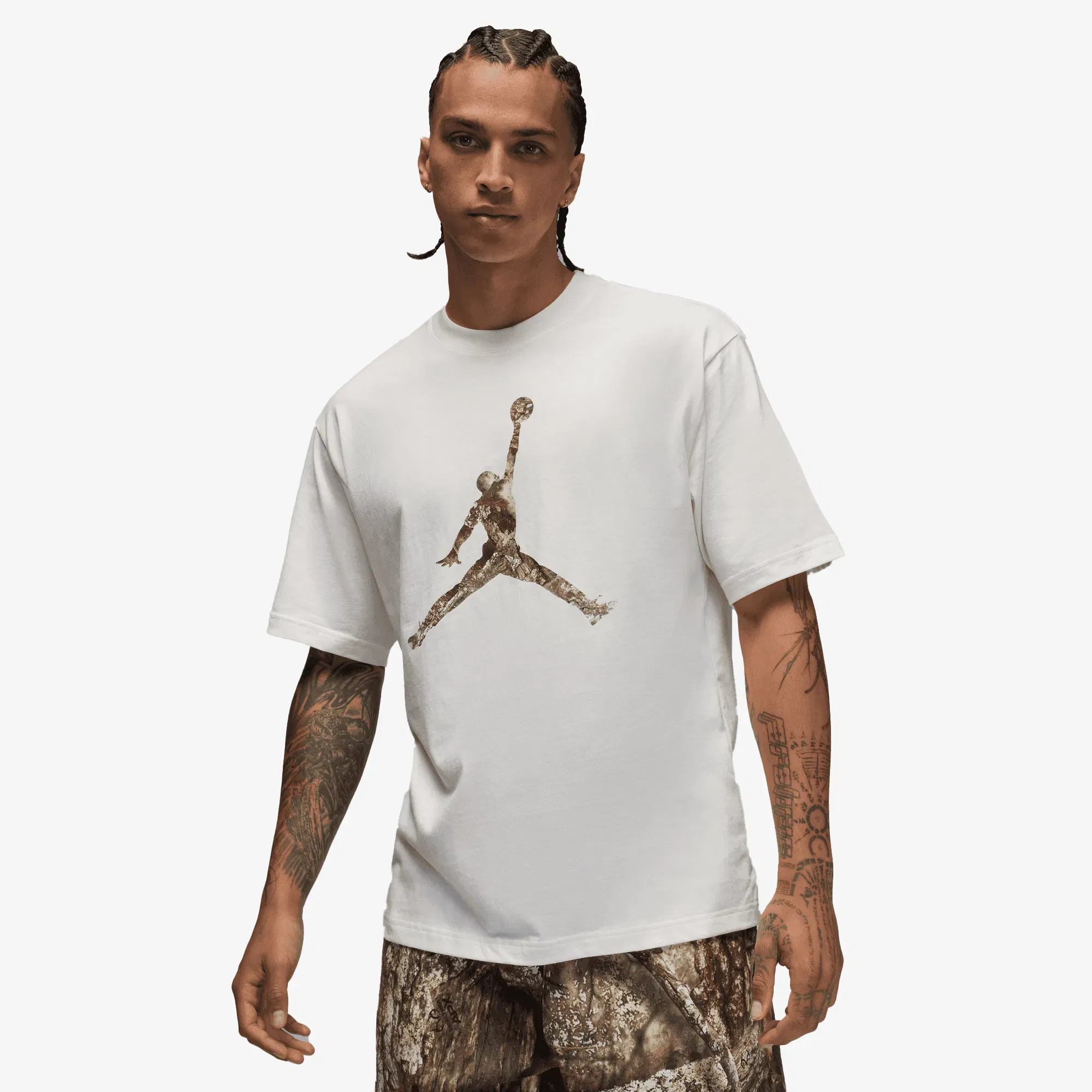 JORDAN BROOKLYN REALTREE JUMPMAN T-SHIRT { SAIL/BLACK