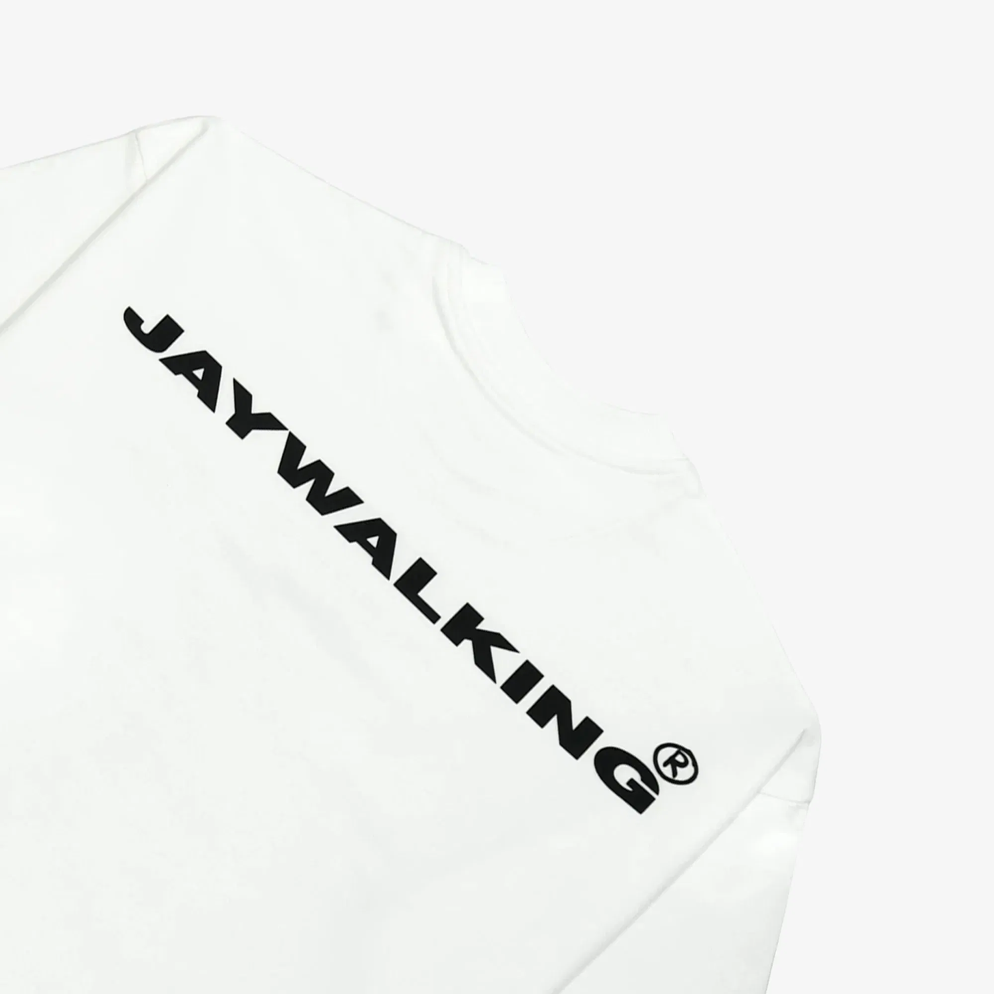 JAYWALKING BASICS IN { WHITE