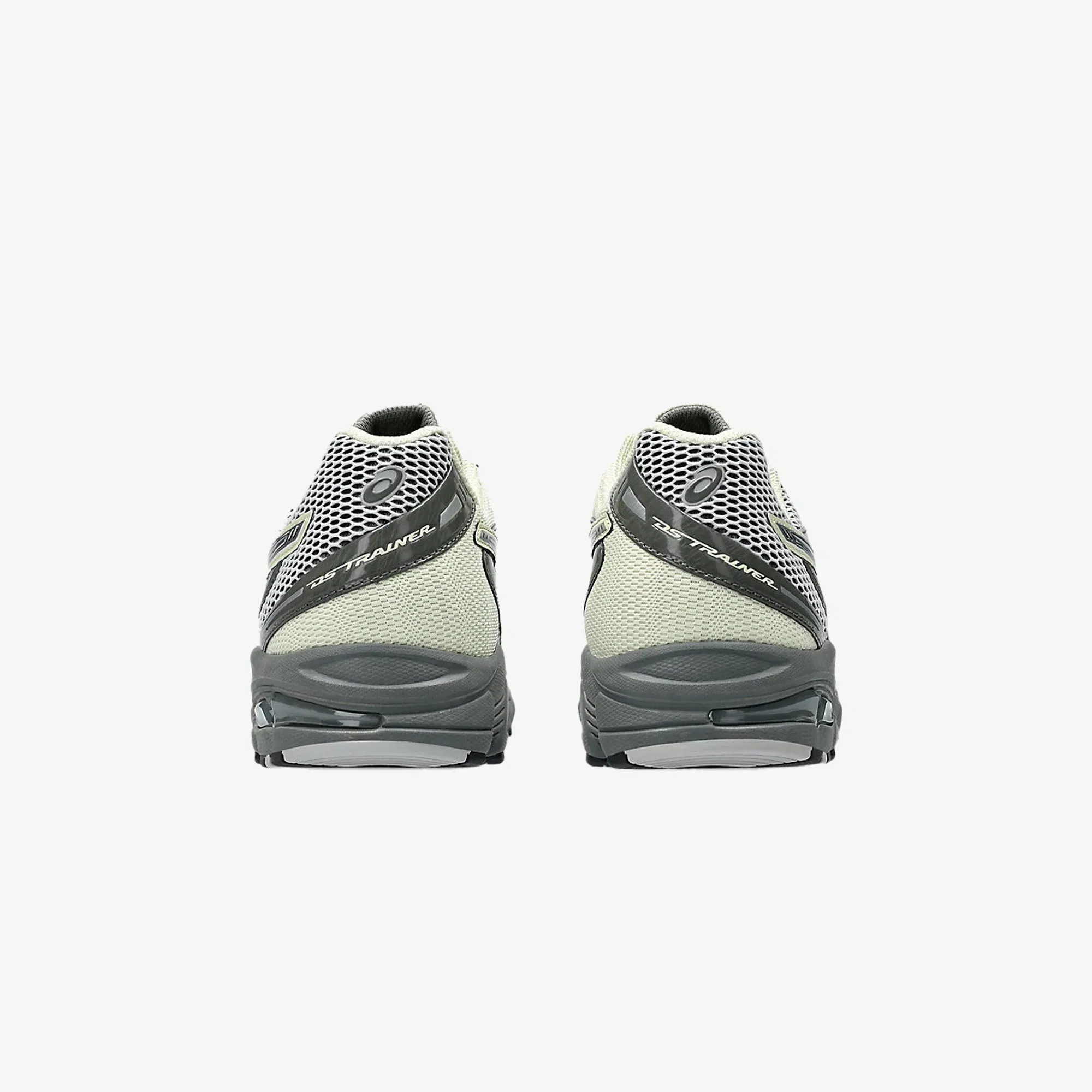 ASICS GEL-DS TRAINER 14 { TRUFFLE GREY/PURE SILVER