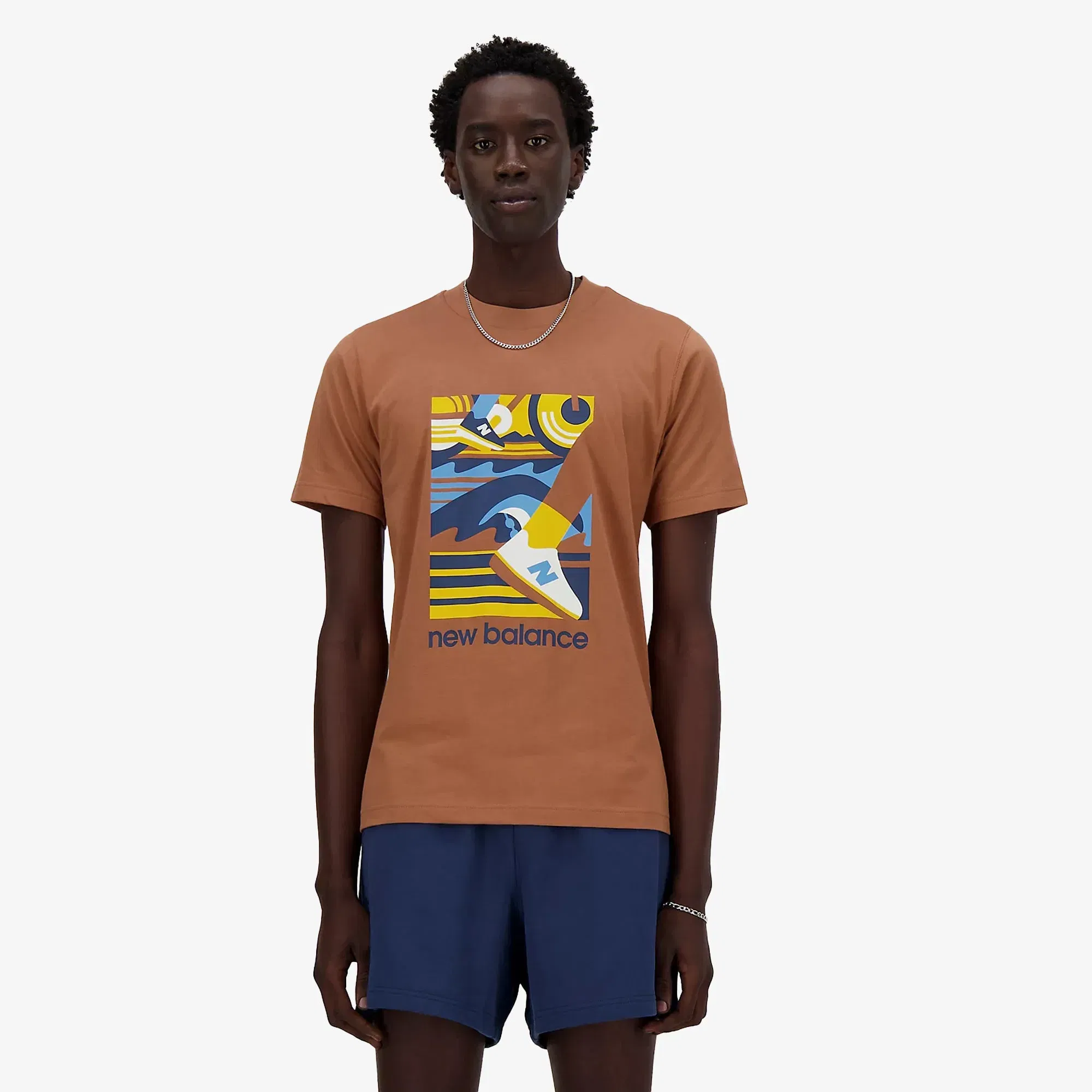 New Balance SPORT ESSENTIALS TRIATHLON T-SHIRT { BROWN
