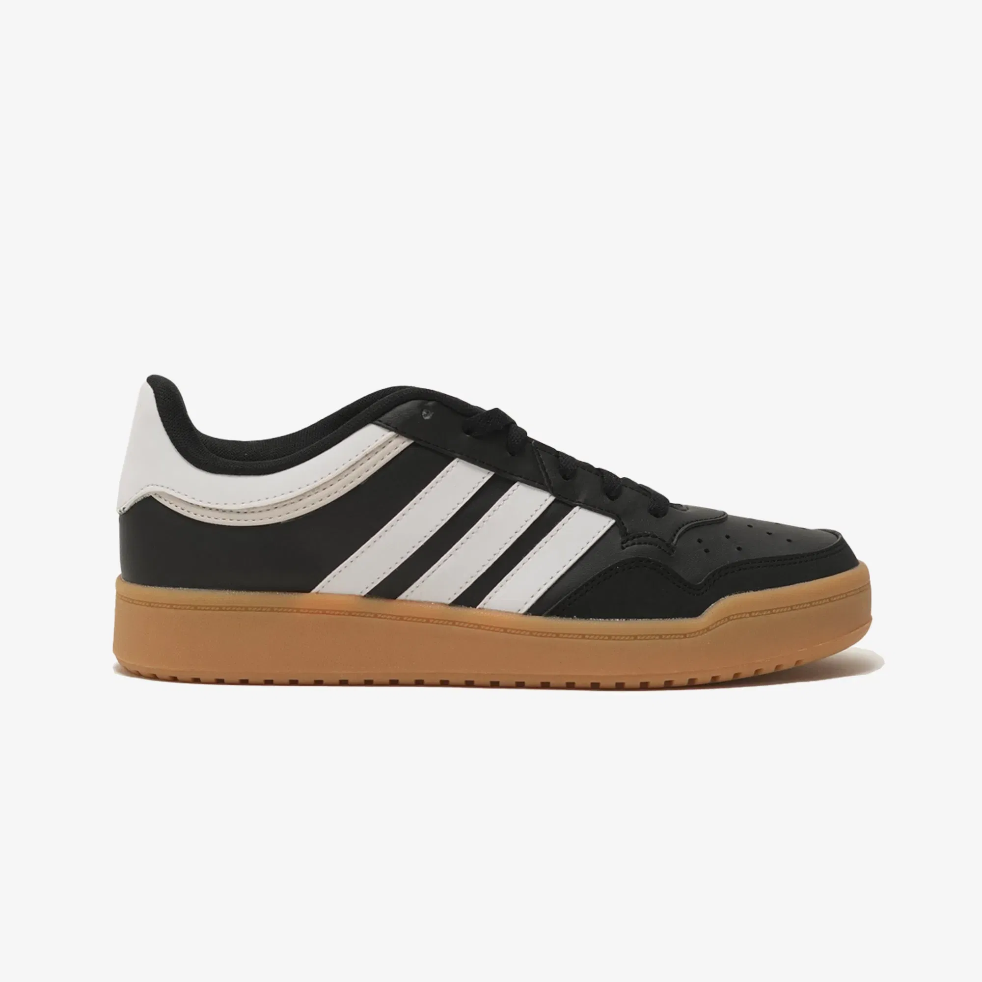 ADIDAS ORIGINALS HOOPS 4.0 IKD { CBLACK/FTWWHT/GUM3