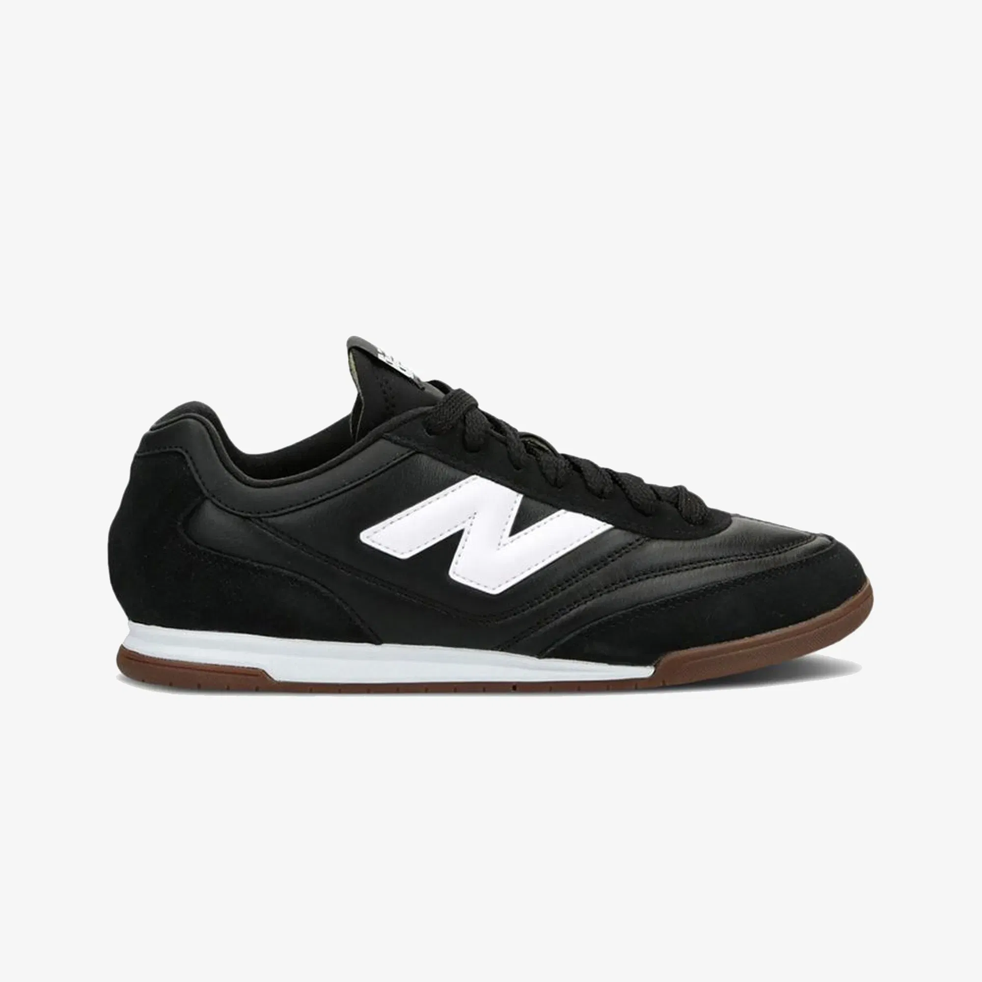 New Balance RC42 { BLACK/WHITE