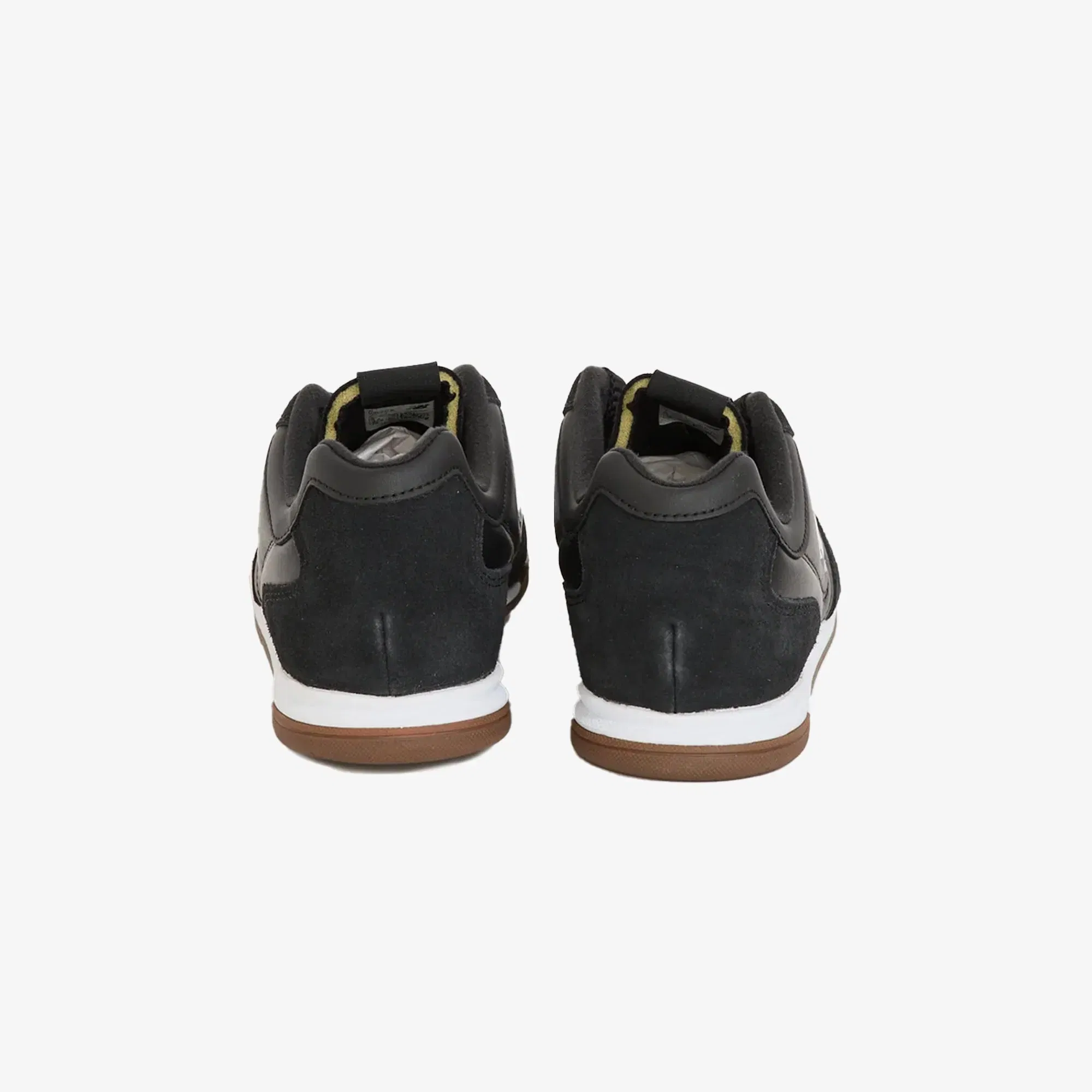 New Balance RC42 { BLACK/WHITE