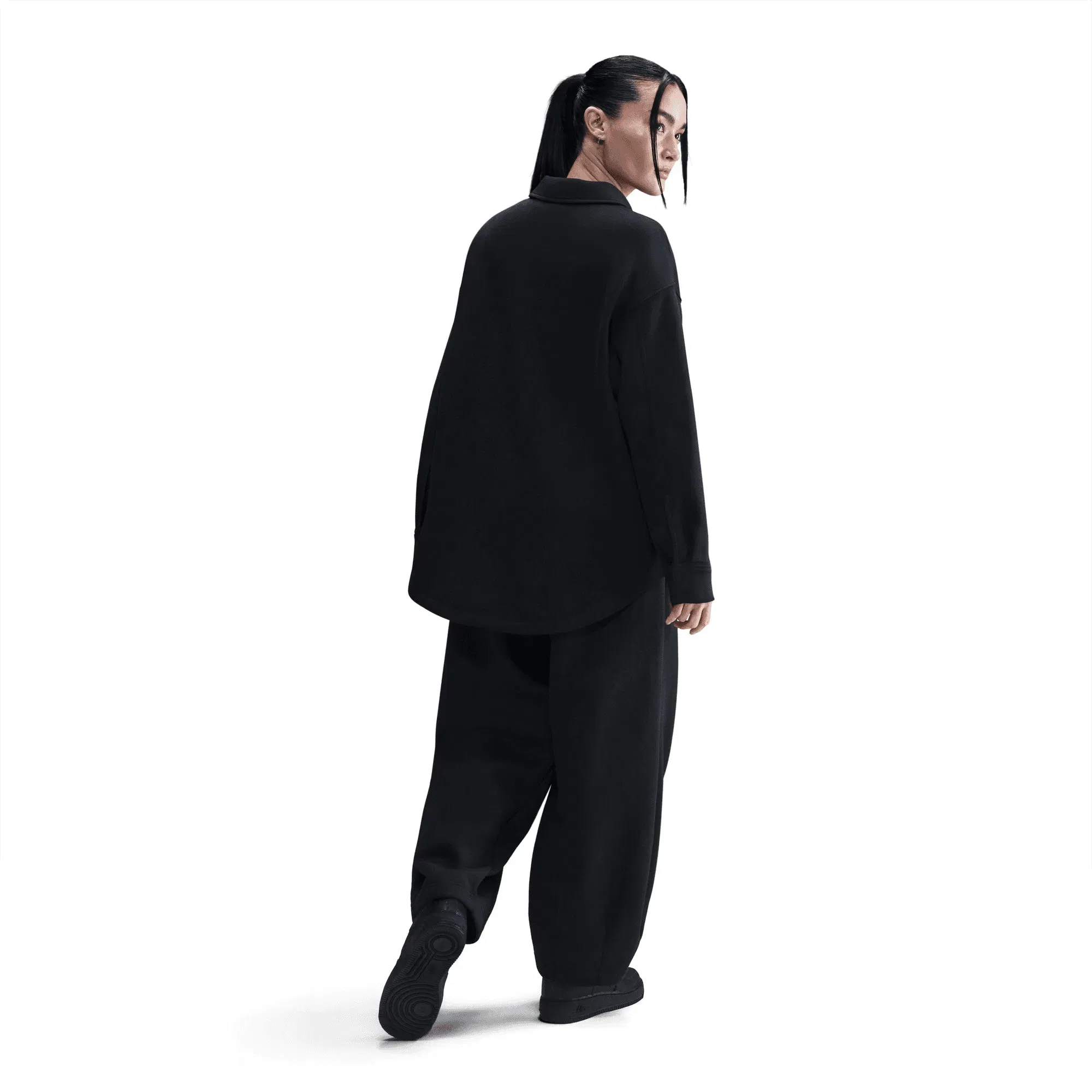 NIKE PHOENIX FLEECE { BLACK/SAIL