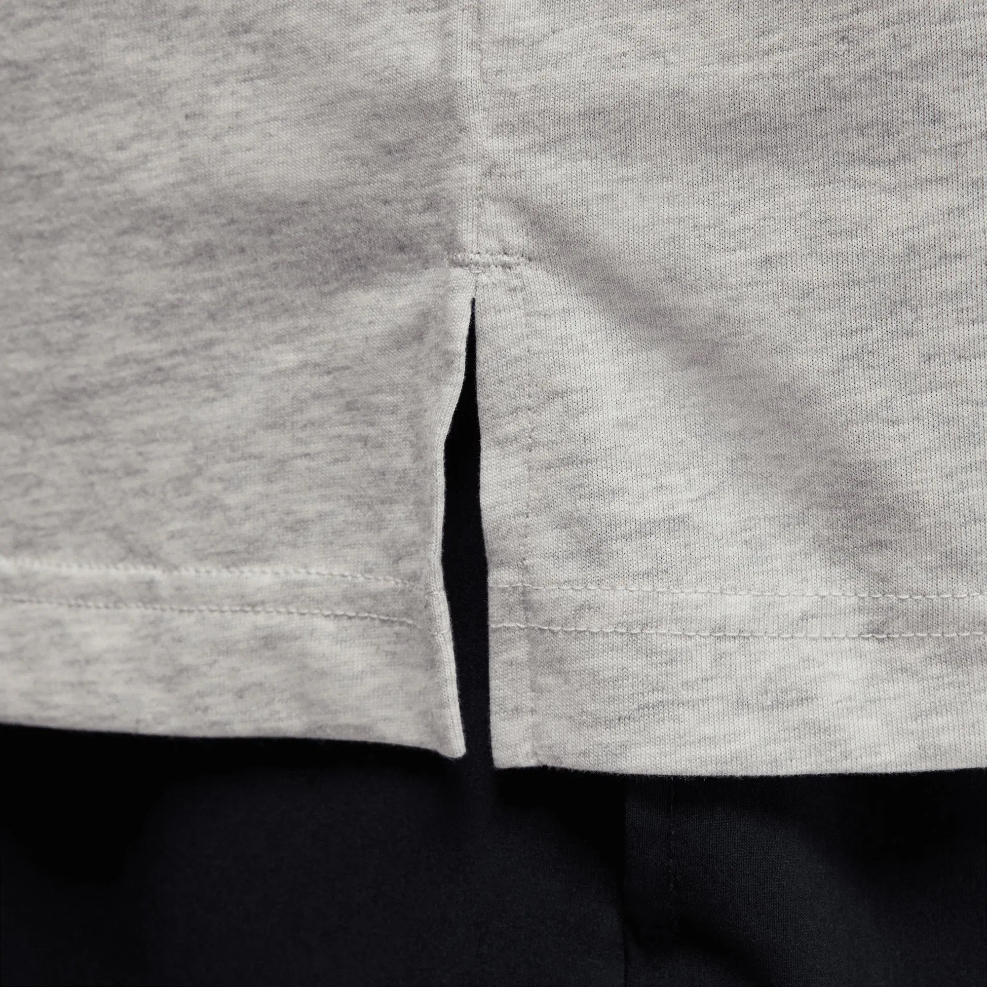 Jordan DRI FIT SHORT-SLEEVE TOP { GREY HEATHER/WHITE