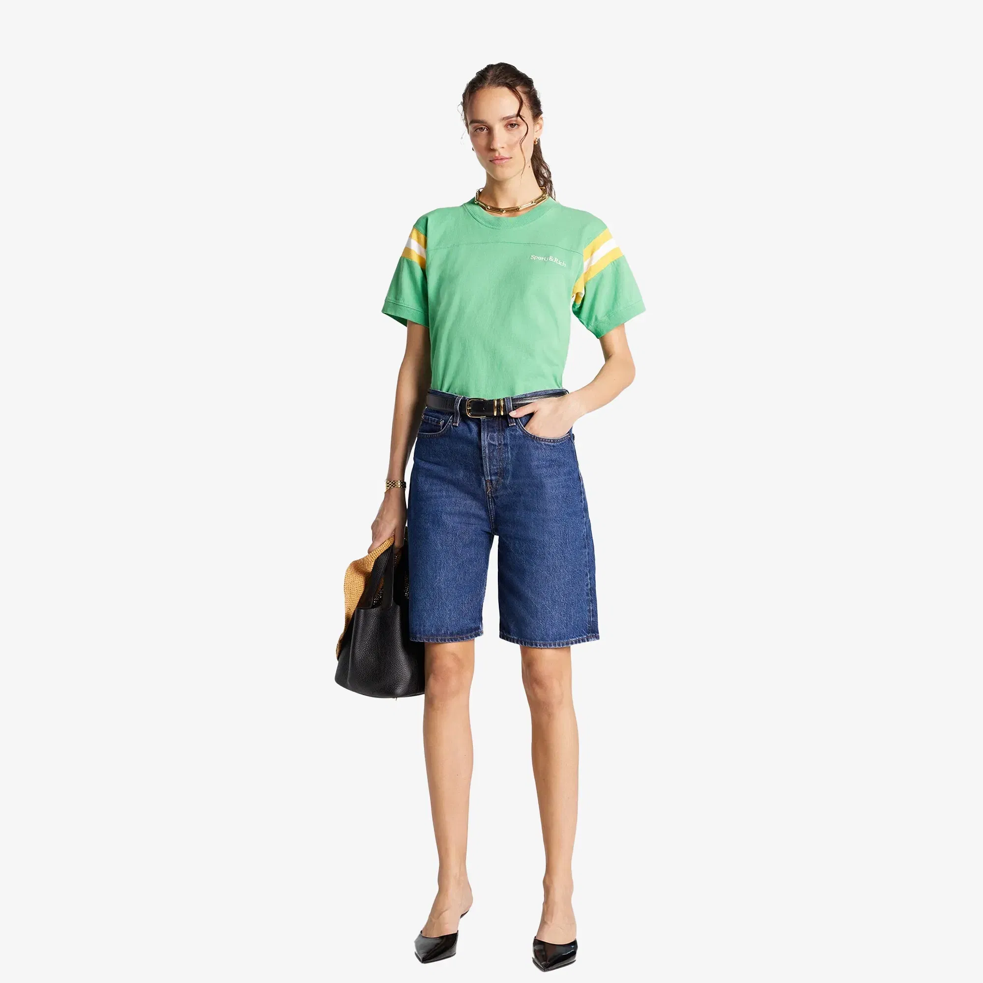 SPORTY & RICH SERIF LOGO FOOTBALL T-Shirt { VERDE/WHITE