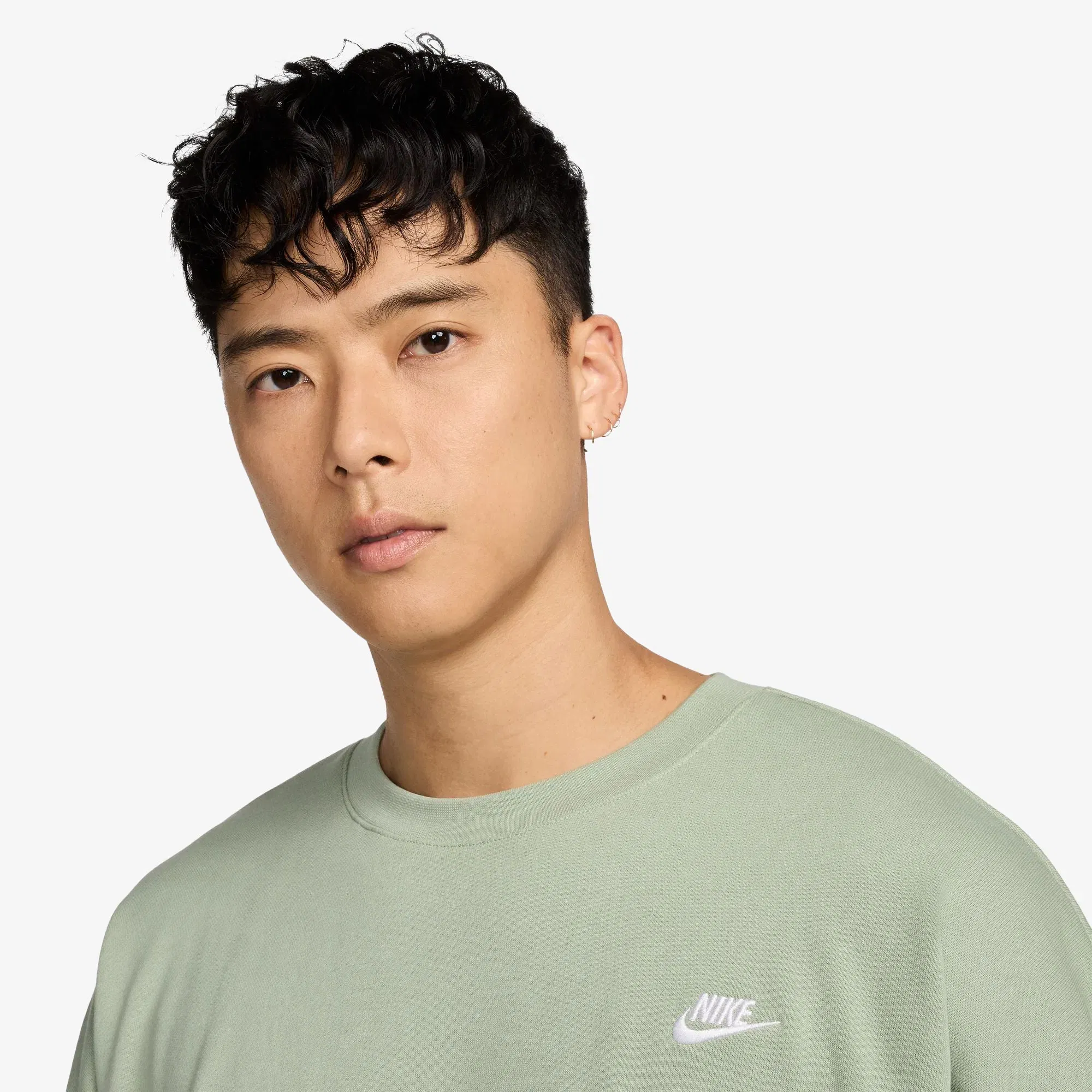 NIKE CLUB FLEECE OVERSIZED FRENCH TERRY CREW { JADE HORIZON/JADE HORIZON/WHITE