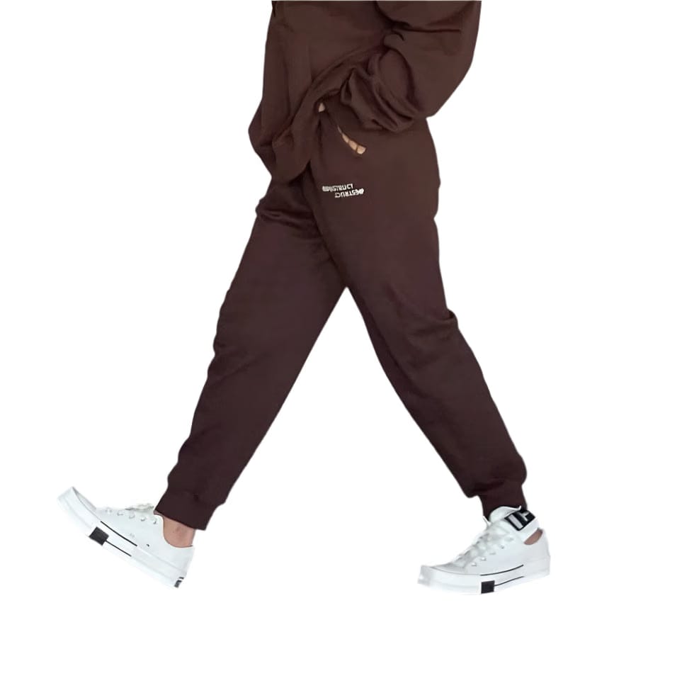 DE/CON/STRUCT JOGGERS
