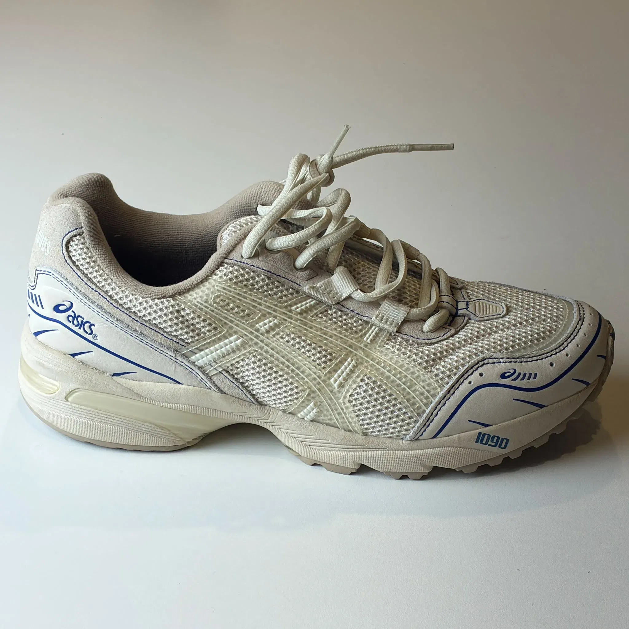 Asics Gel-1090 Above the Clouds (UK 7.5)
