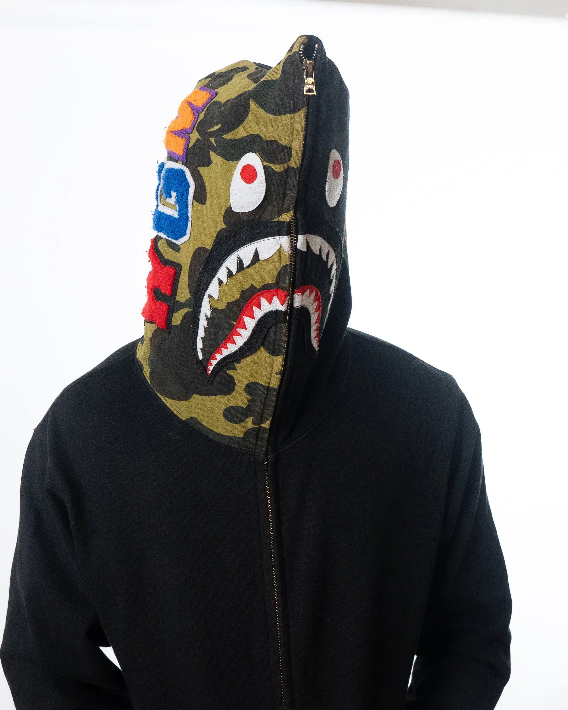 Aape By A Bathing Ape WGM Shark Hoodie (L)
