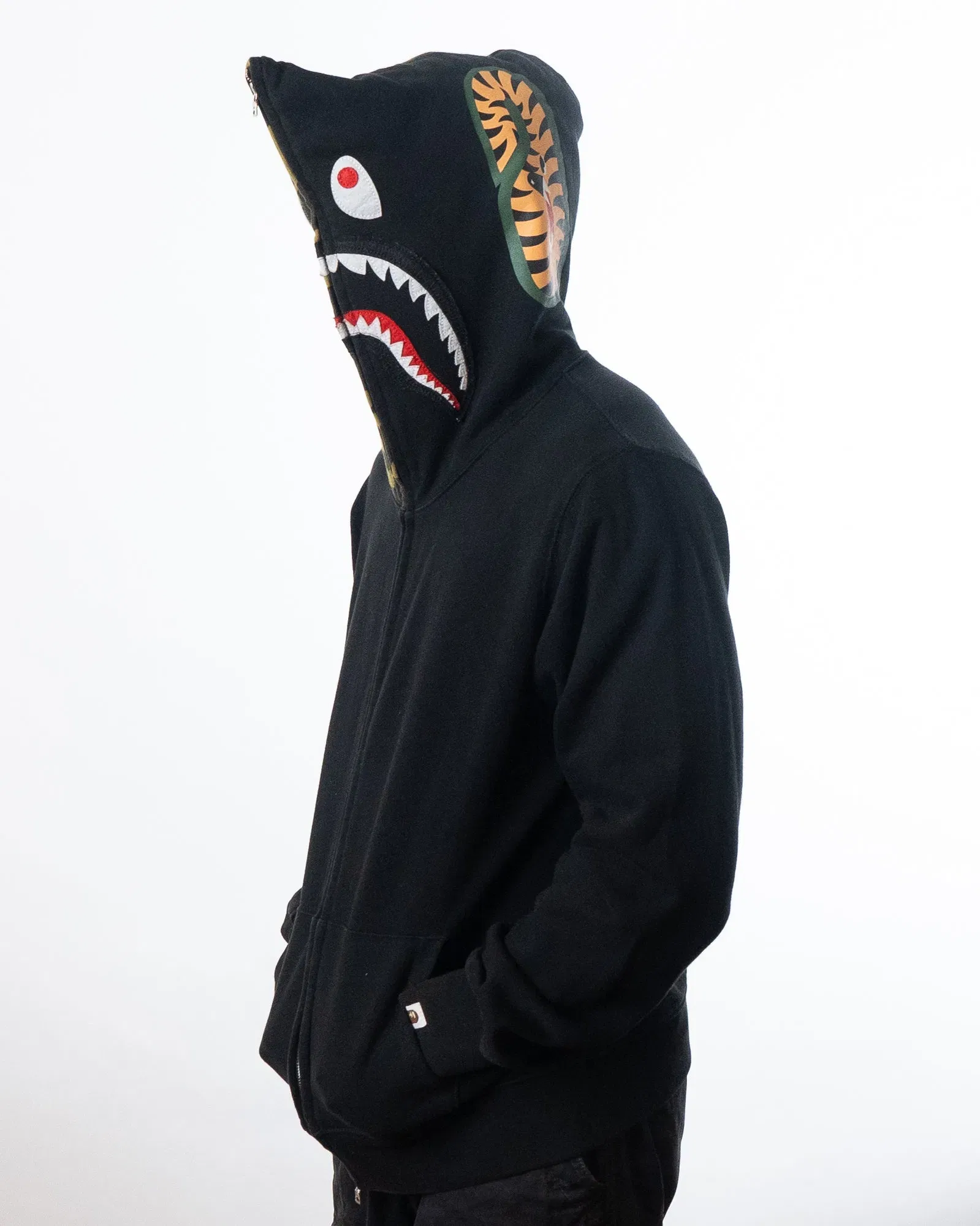 Aape By A Bathing Ape WGM Shark Hoodie (L)