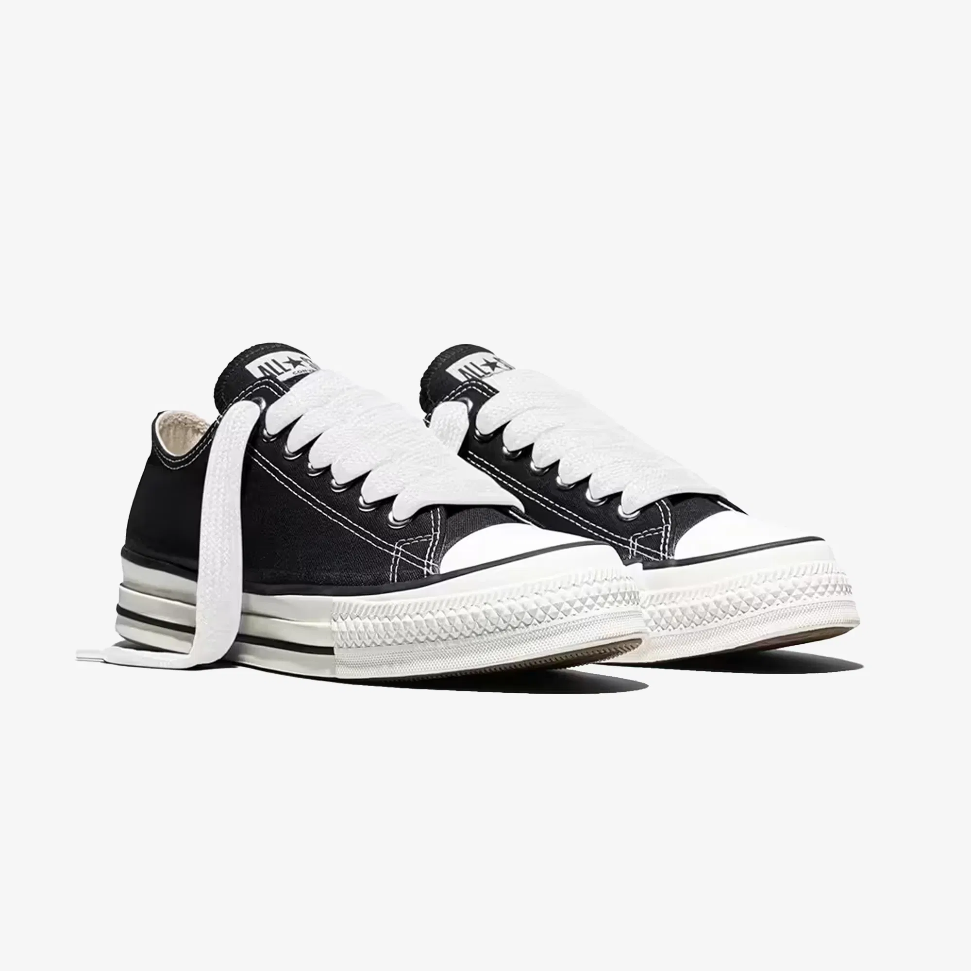 CONVERSE CHUCK TAYLOR ALL STAR THROWBACK { BLACK/VINTAGE WHITE/RED