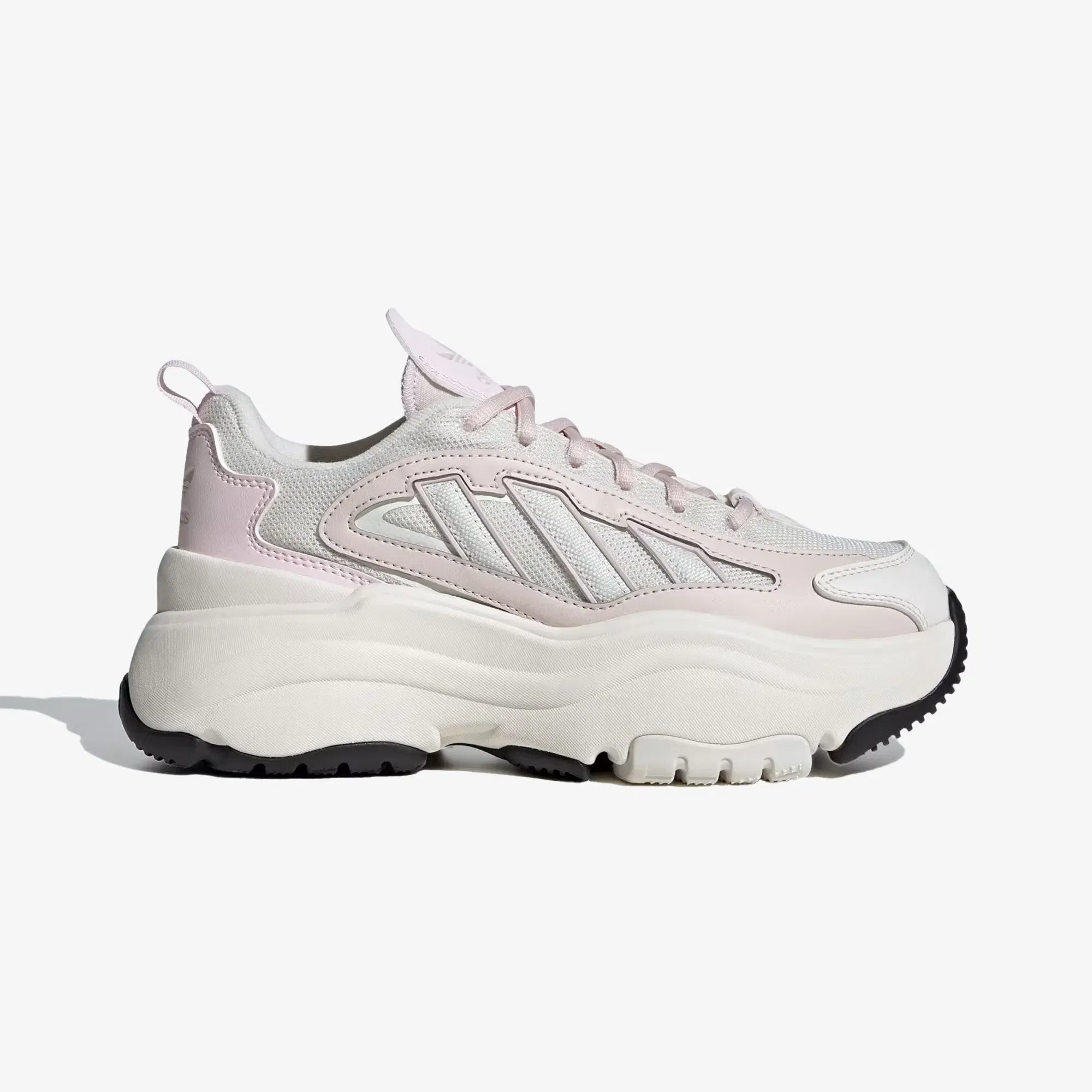 Adidas Originals OZGAIA { CLOUD WHITE/OFF WHITE/ALMOST PINK