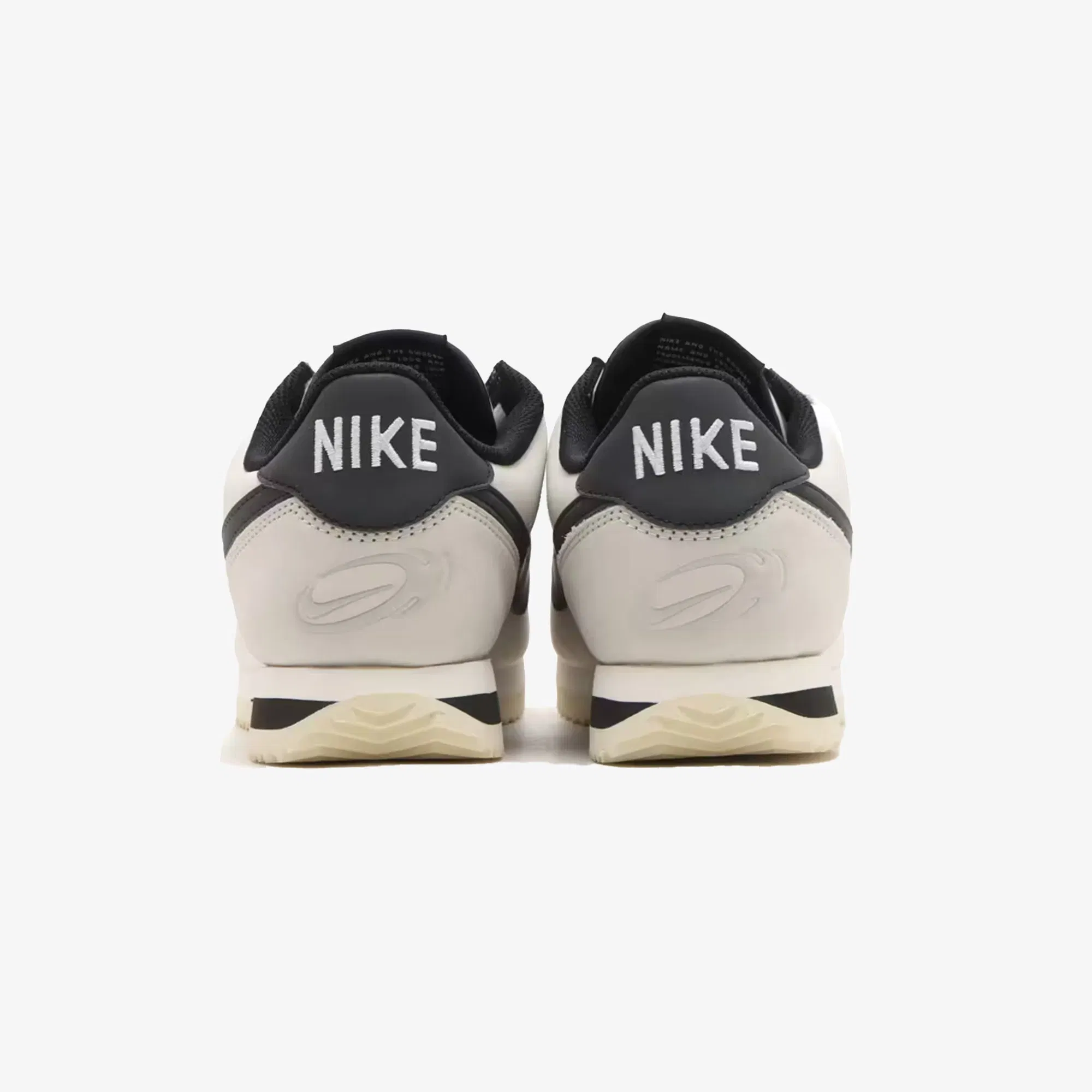 Nike CORTEZ SE { PHANTOM/BLACK-LIGHT BONE-COCONUT MILK