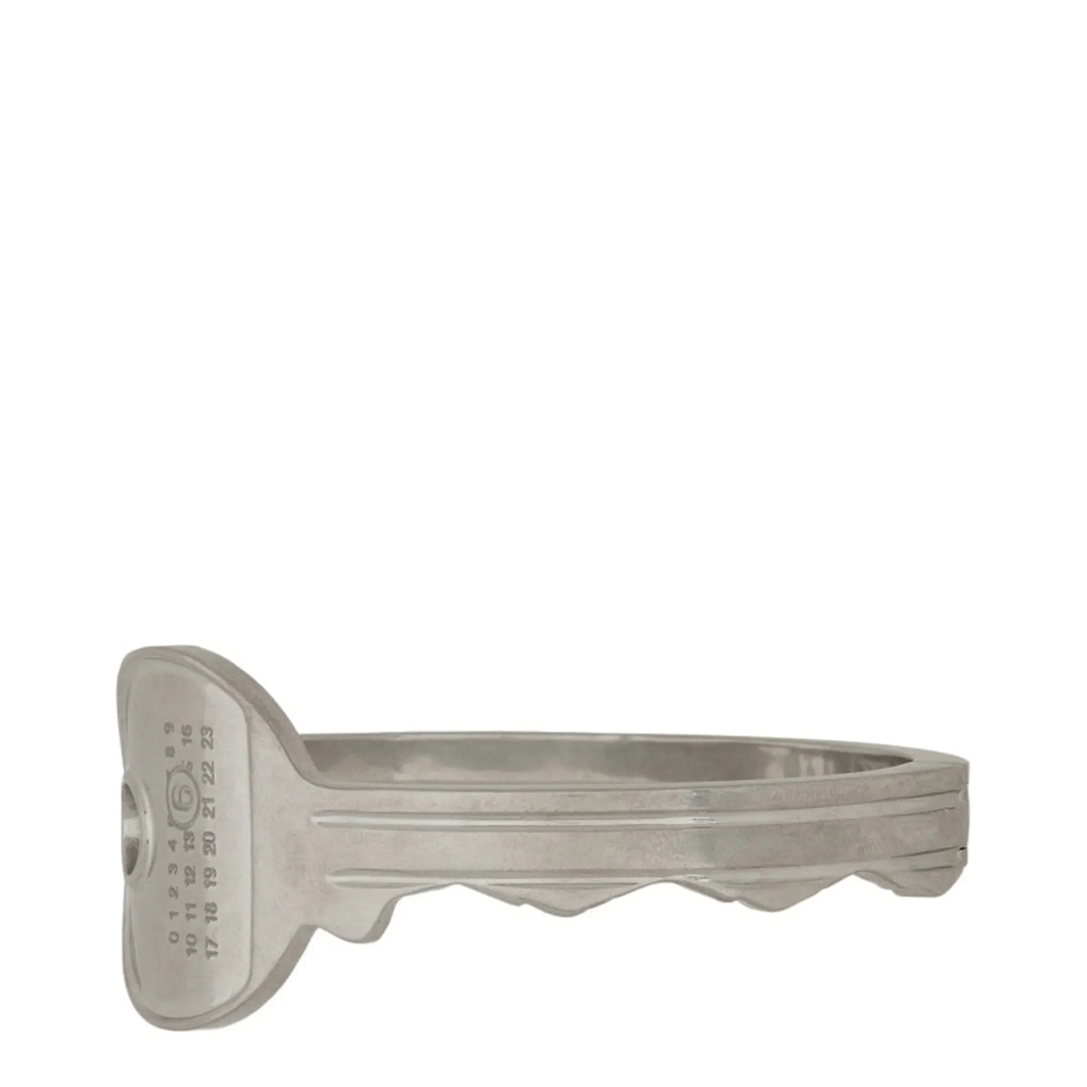 Round Key Bracelet