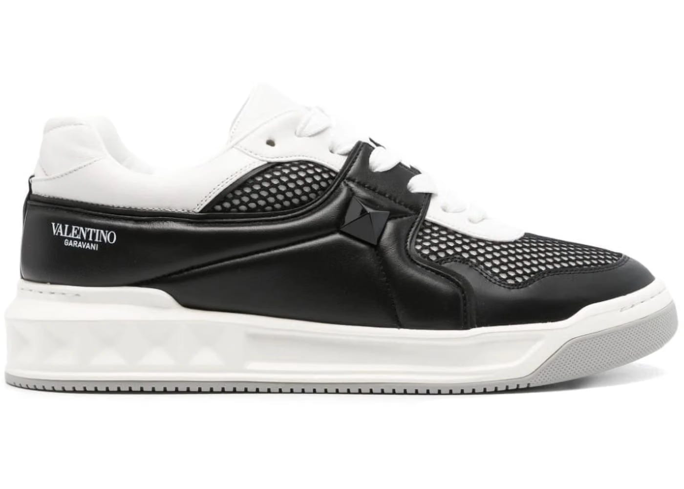 Valentino One Stud Low-Top Black White