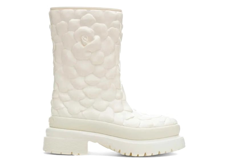 Valentino Garavani Atelier Shoes Rose Edition Rainboot White (Women's)