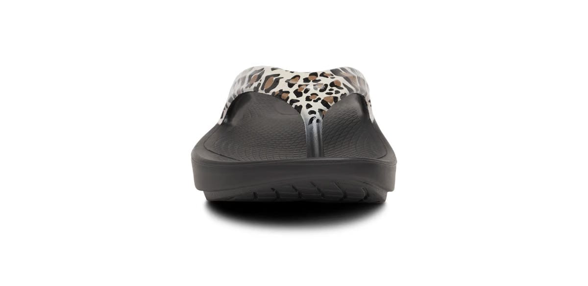 Oofos Women's Limited Sandal Leopard