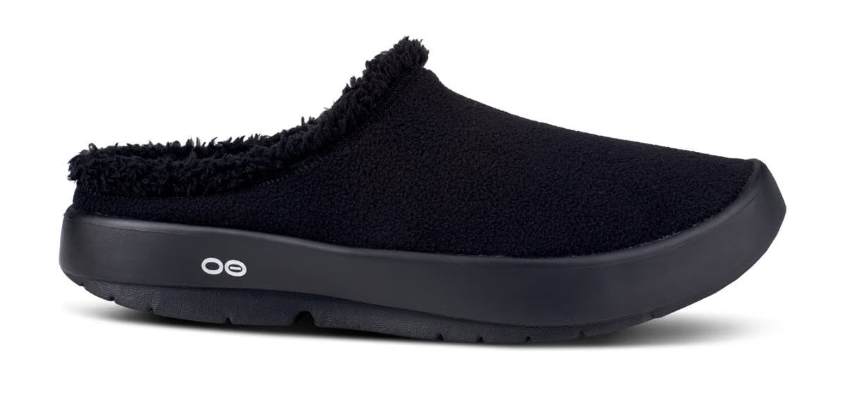 Oofos Men's Faux Sherpa Slipper Black Sherpa