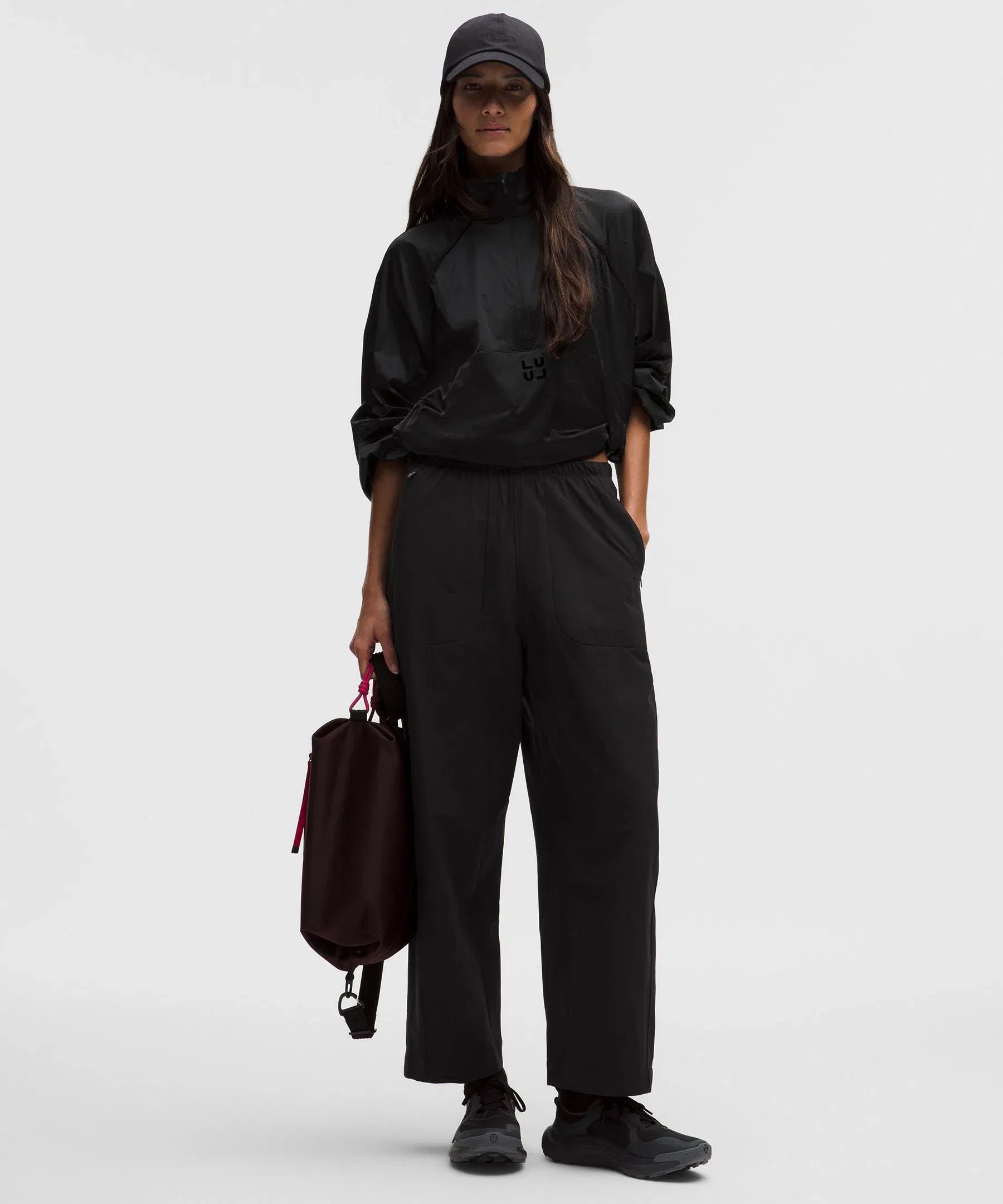 Lululemon Lightweight Mid-Rise Barrel-Leg Cropped Pant