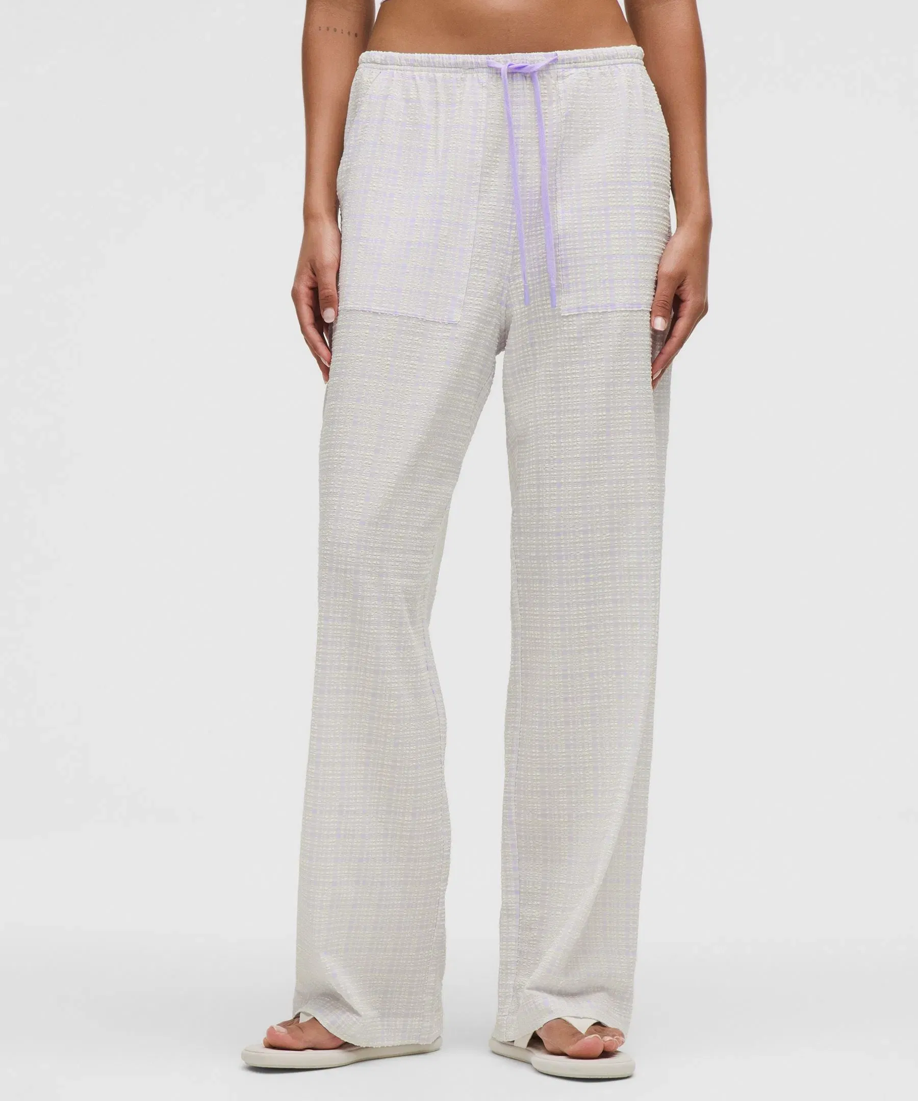 Lululemon Seersucker Check Mid-Rise Pull-On Pant