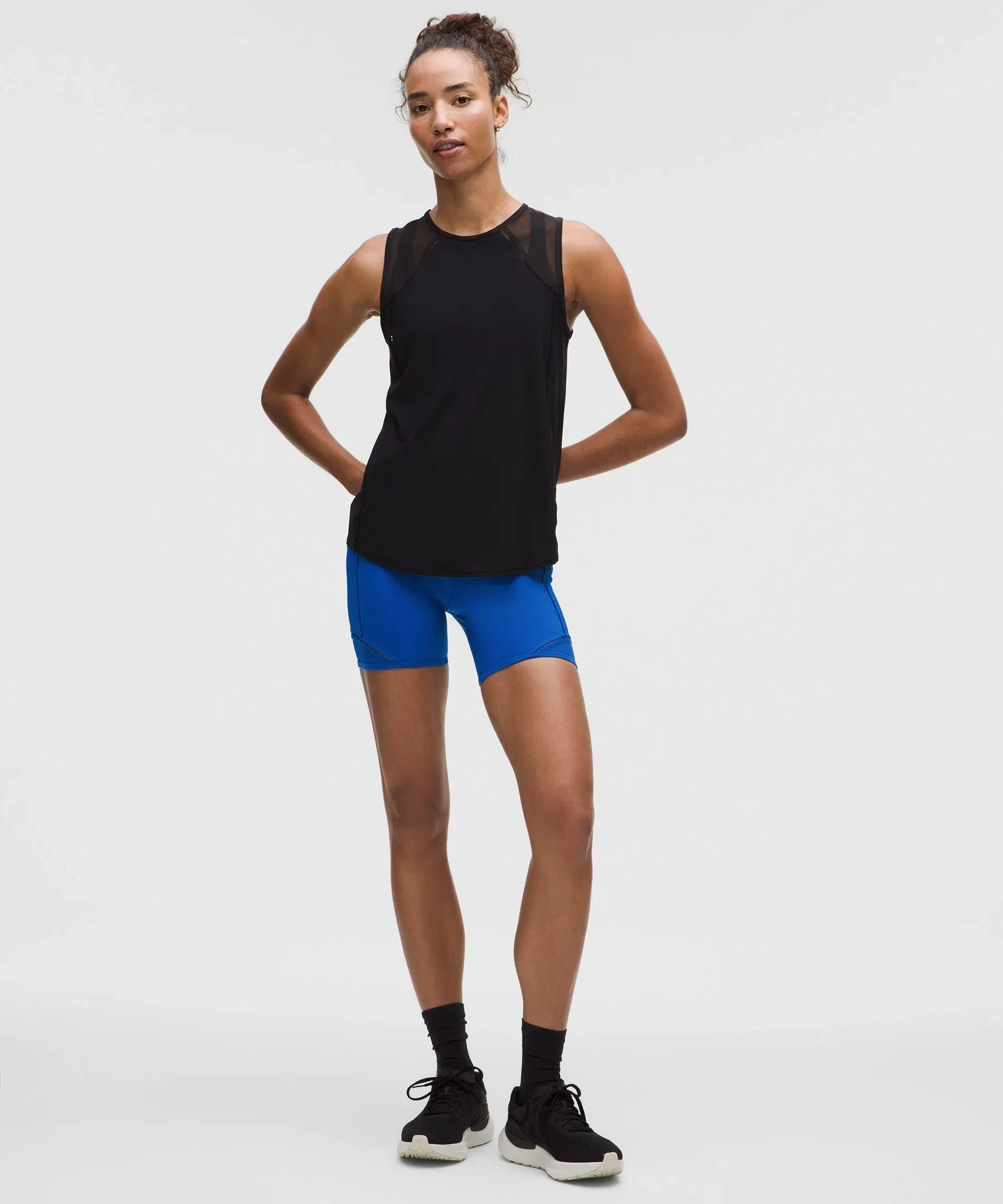 Lululemon Women's Fast and Free High-Rise Lace Trim Short 6" *5 Pocket