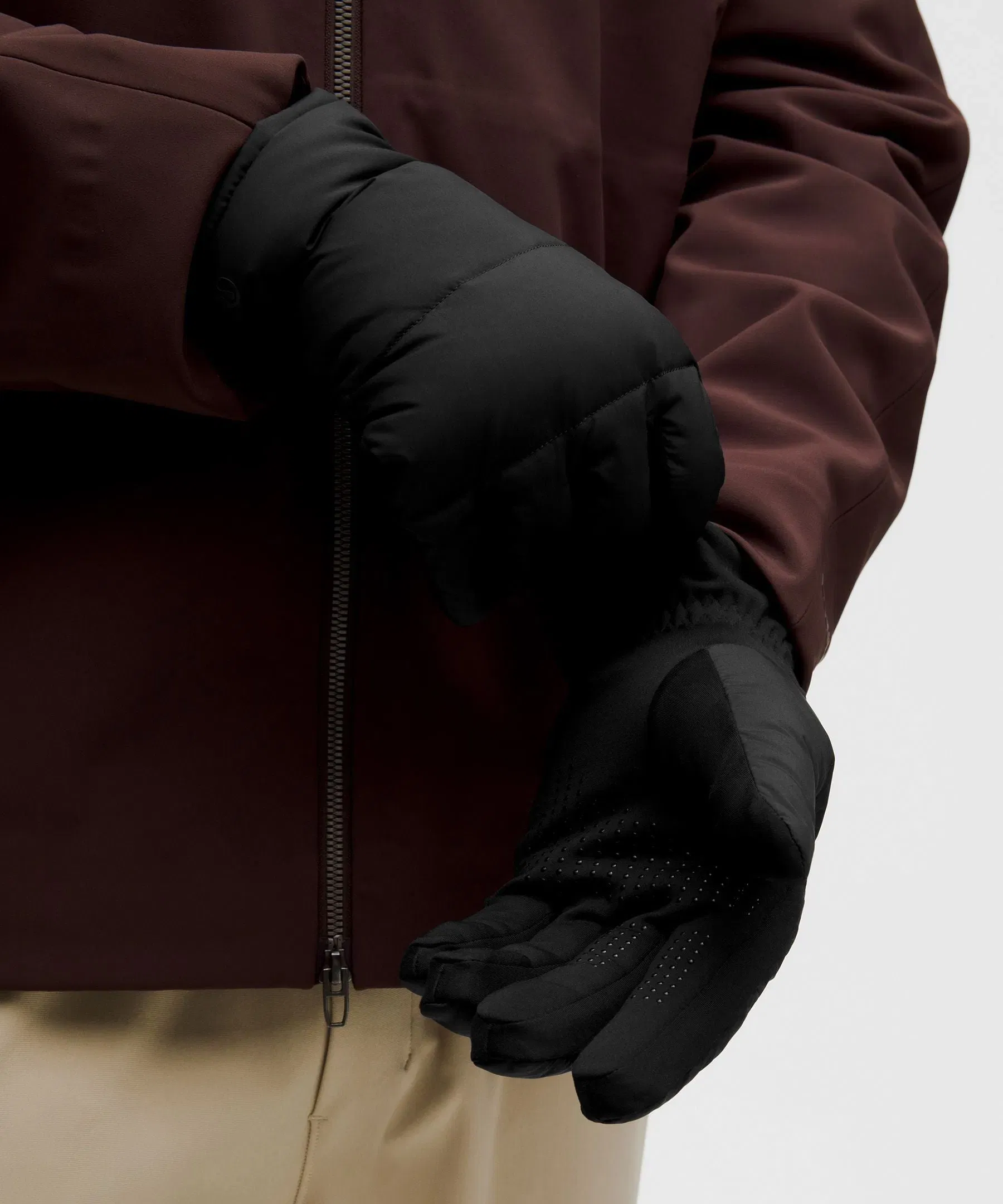 Lululemon Men's Wunder Puff Gloves