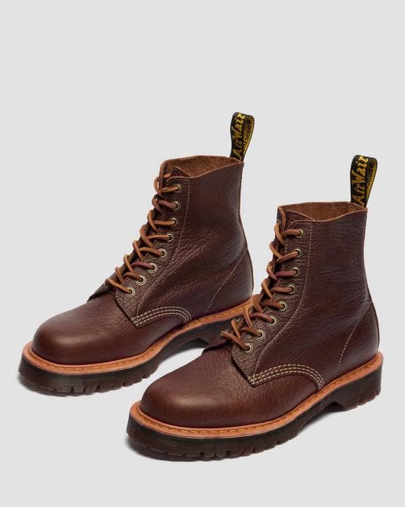 Dr Martens Wild Grain Leather Lace Up Boots - Sepia Brown