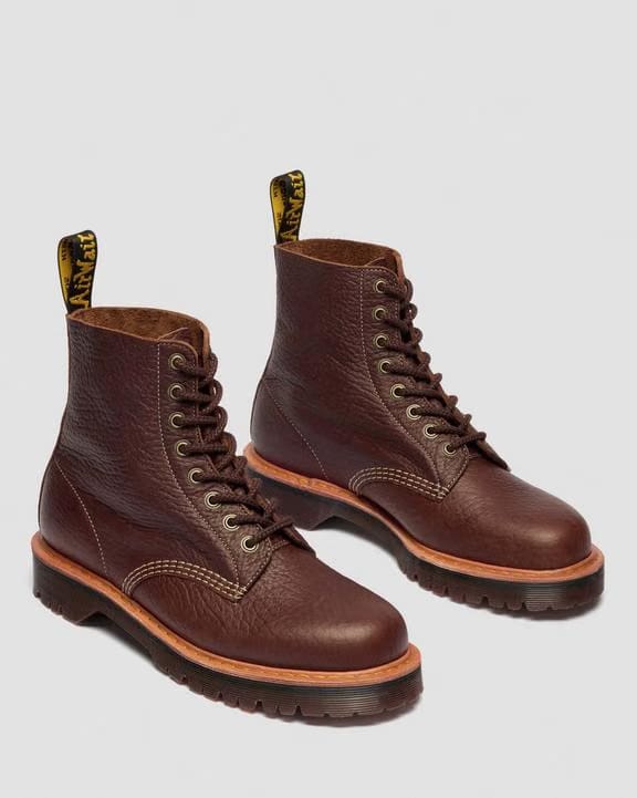 Dr Martens Wild Grain Leather Lace Up Boots - Sepia Brown
