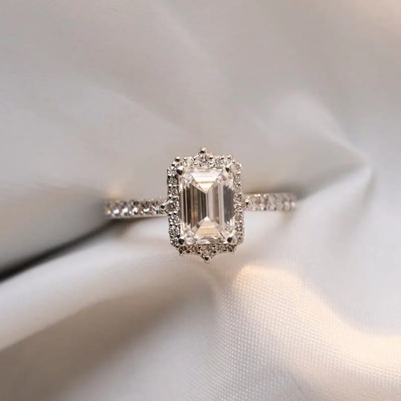 1.5 CT Emerald Lab Grown Diamond Ring