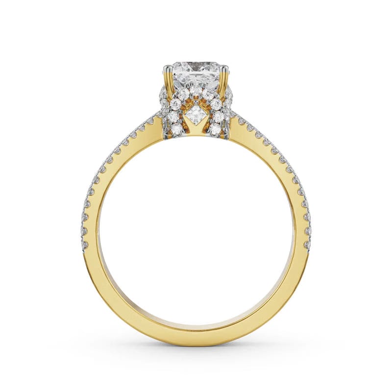Cushion Cut Engagement Ring_in_stock