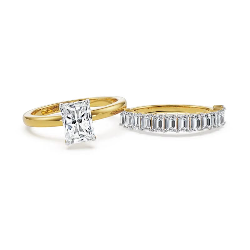 Emerald Radiance Lab Grown Diamond Stackable Ring 9KT