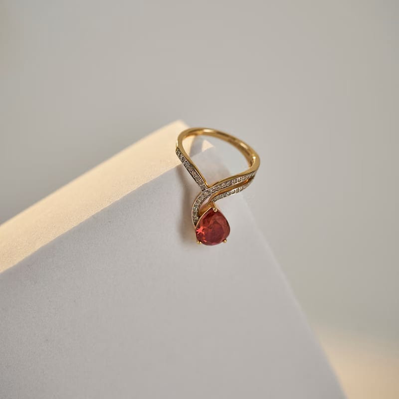 Fiery Gemstone Lab Grown Diamond Ring_in_stock