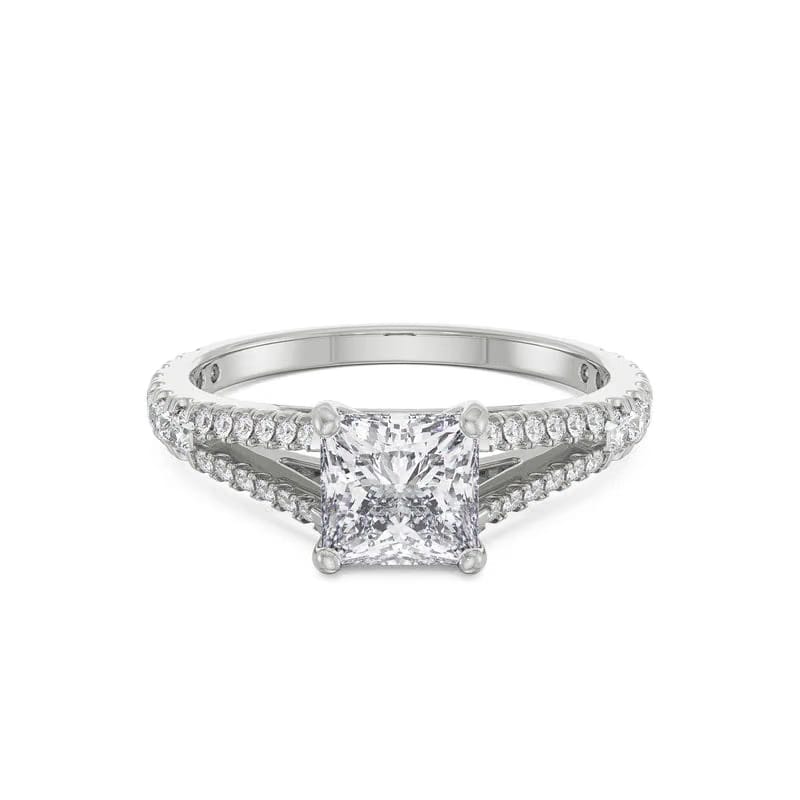 Lab-Grown Princess Cut Splendor Ring