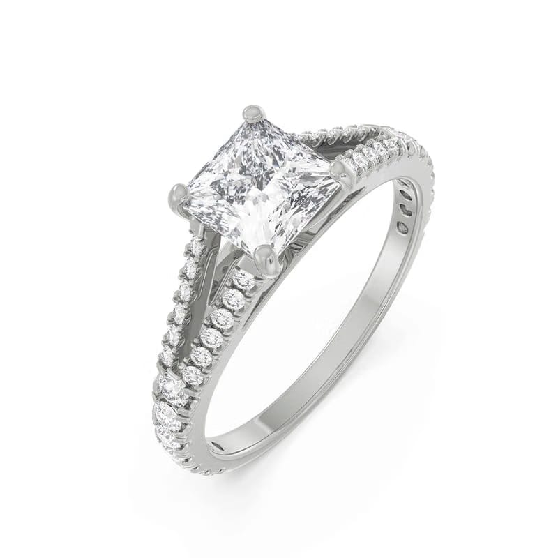 Lab-Grown Princess Cut Splendor Ring