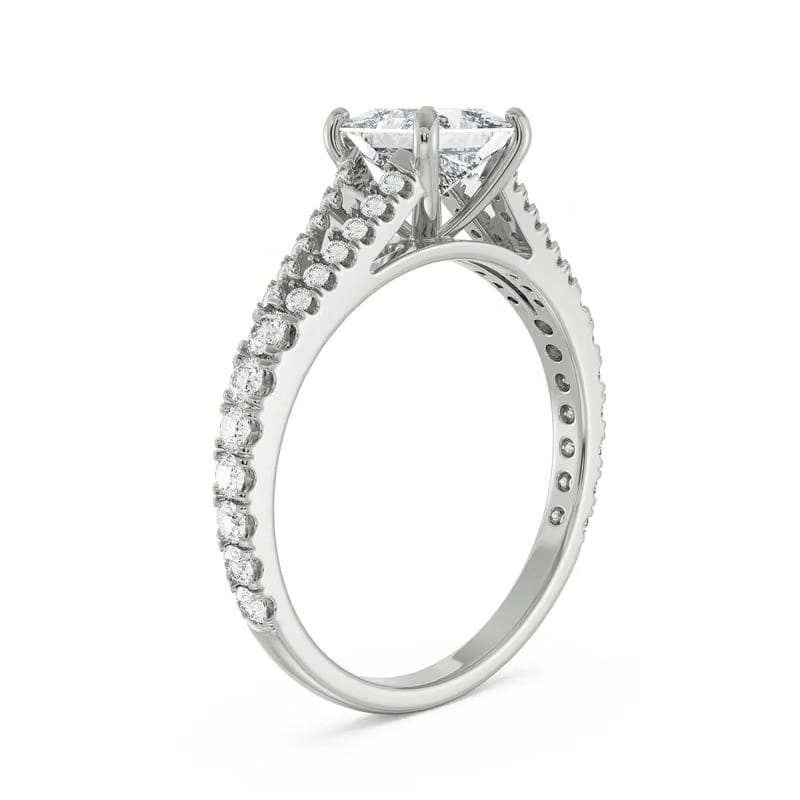 Lab-Grown Princess Cut Splendor Ring_in_stock