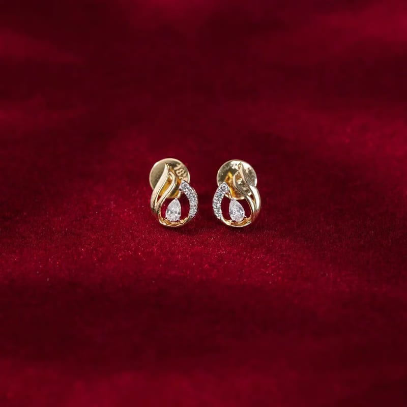 Pear Swan Lab Grown Diamond Studs