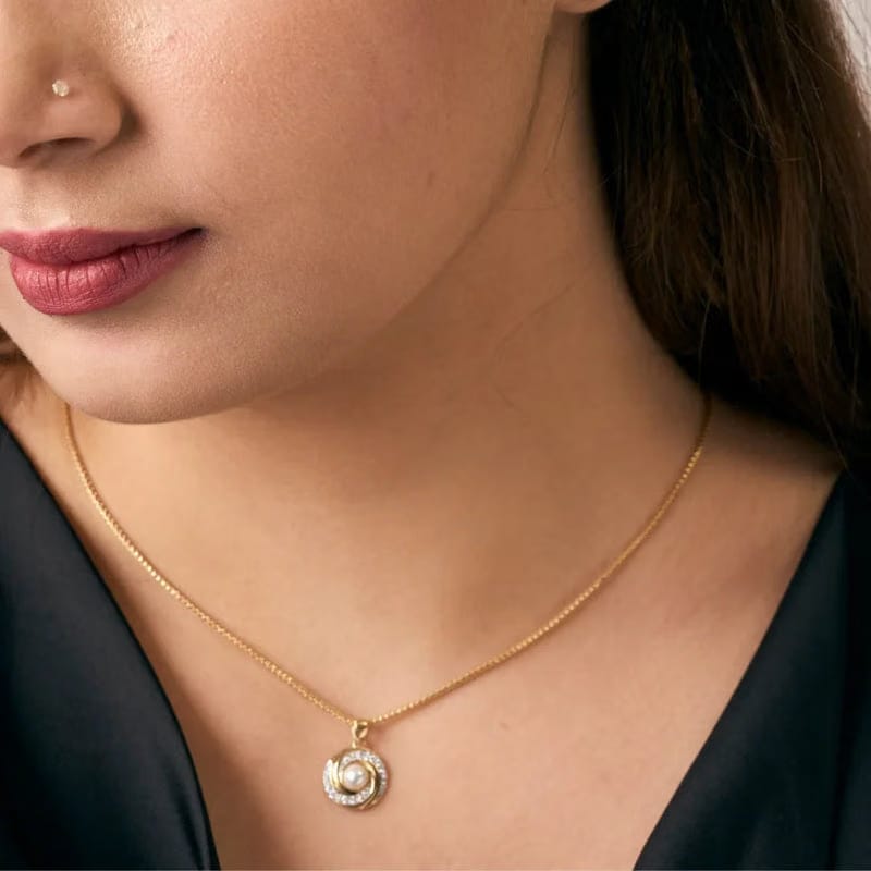 Pearly Swirly Lab Grown Diamond Pendant
