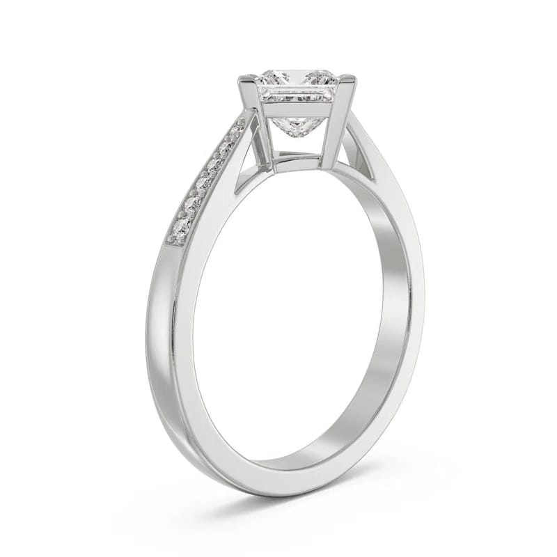 Princess Cut Engagement Ring_in_stock