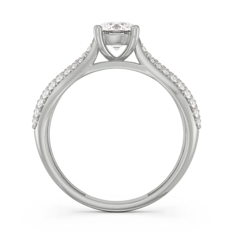 Queen Lab Grown Diamond Ring For Her_in-stock