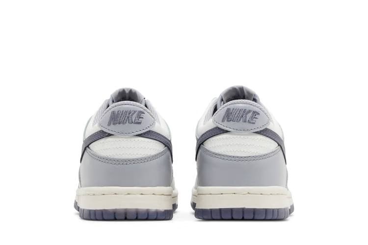 Nike Dunk Low Platinum Tint Light Carbon (GS)