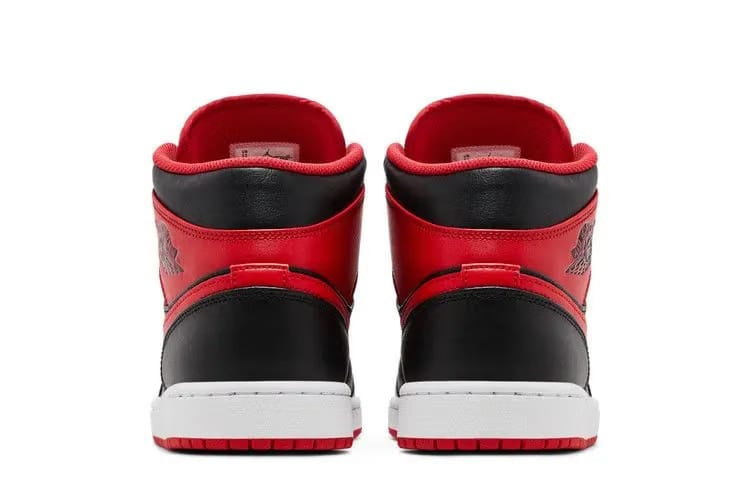 Jordan 1 Mid Alternate Bred Black Fire Red