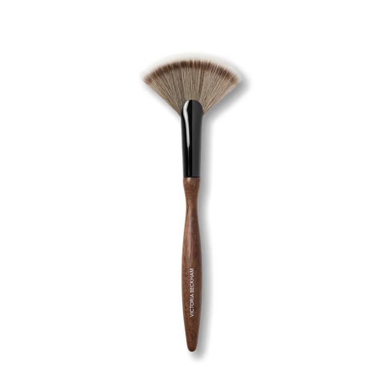 14. Fan Brush