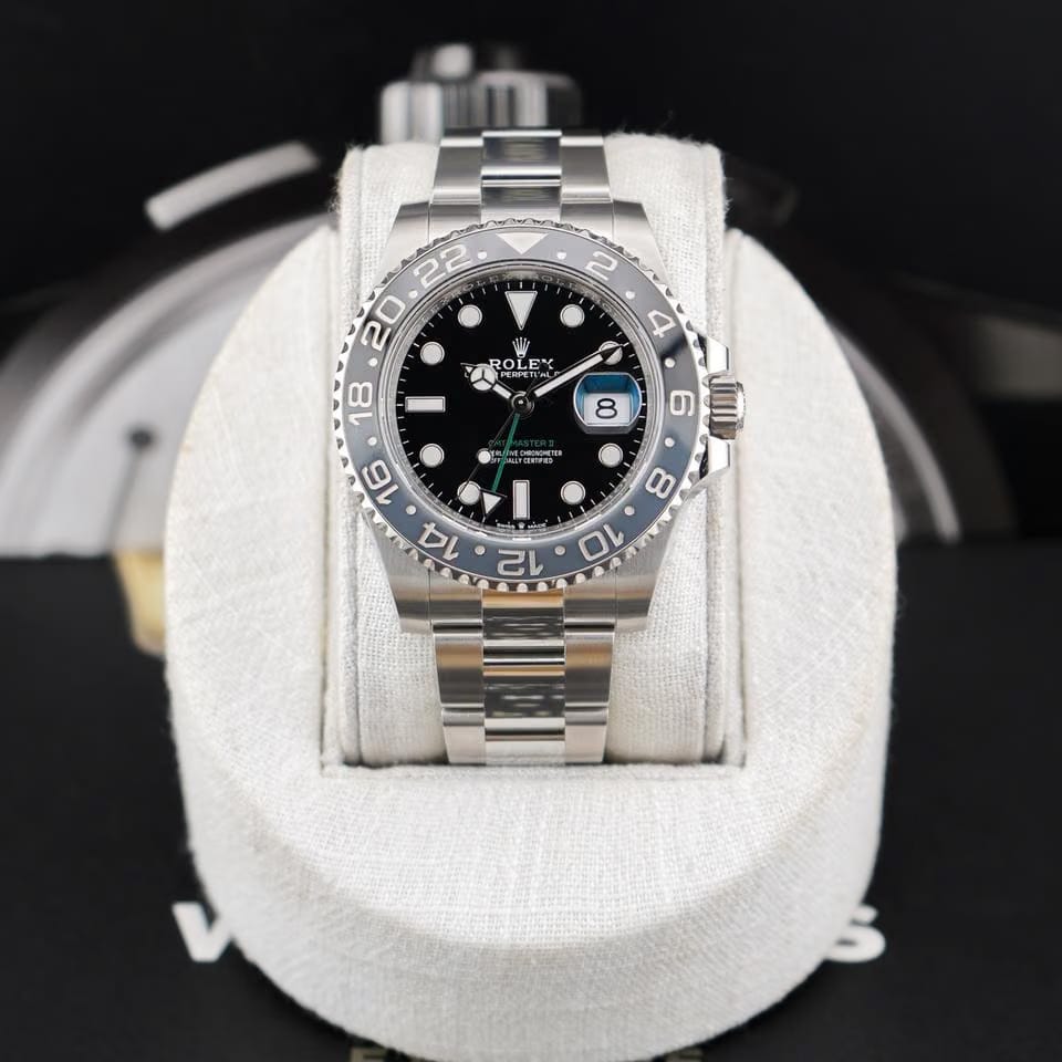 Rolex | GMT-Master II | 126710GRNR | Steel | 40 mm | Steel | Black | Automatic