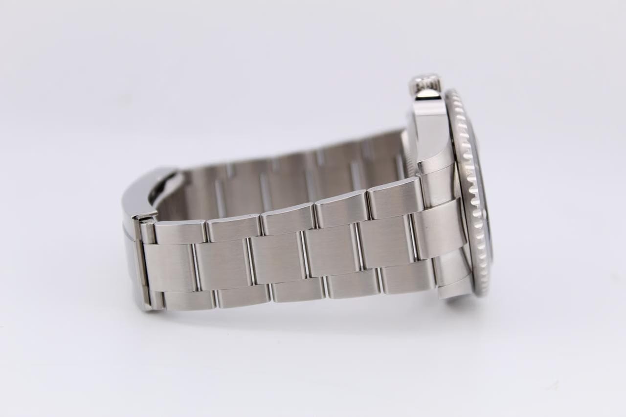 Rolex | Sea-Dweller | 126600 | Steel | 43 mm | Steel | Black | Automatic